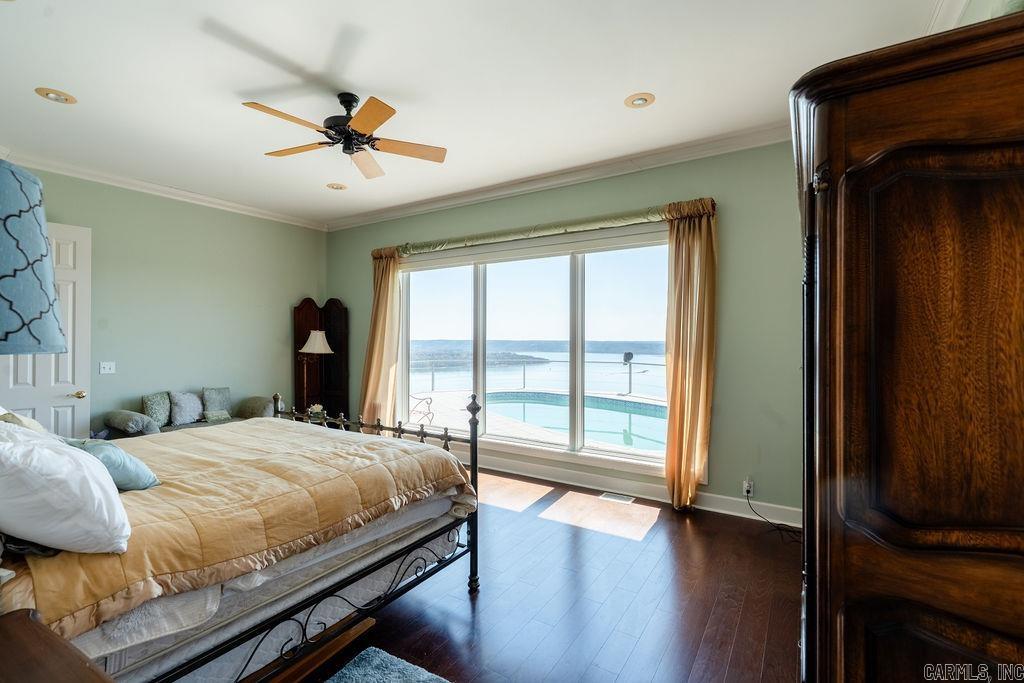 WINDCHASE - Residential