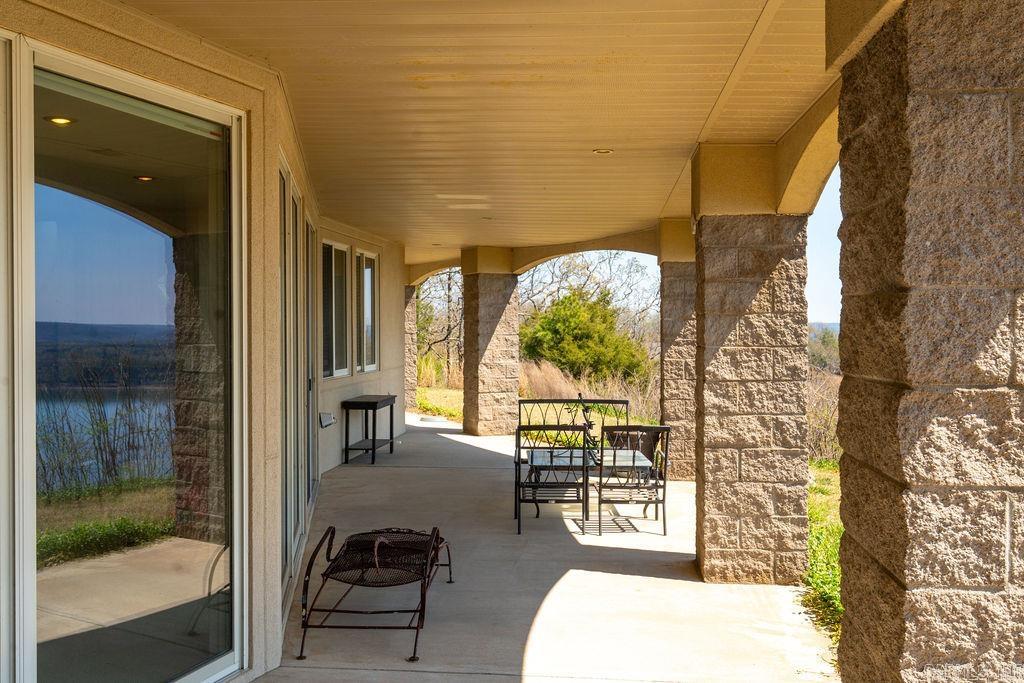 WINDCHASE - Residential