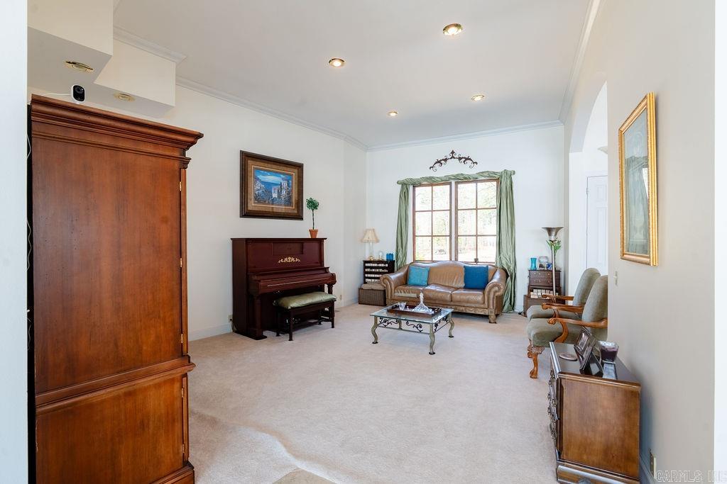 WINDCHASE - Residential