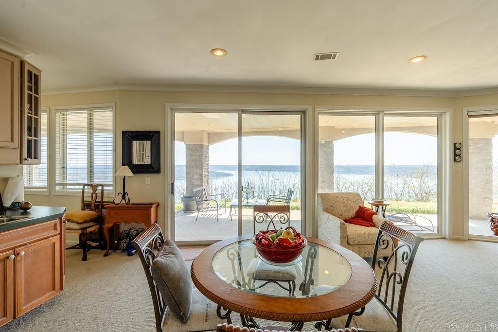 WINDCHASE - Residential