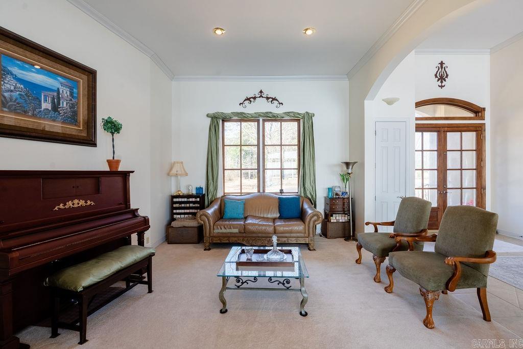 WINDCHASE - Residential