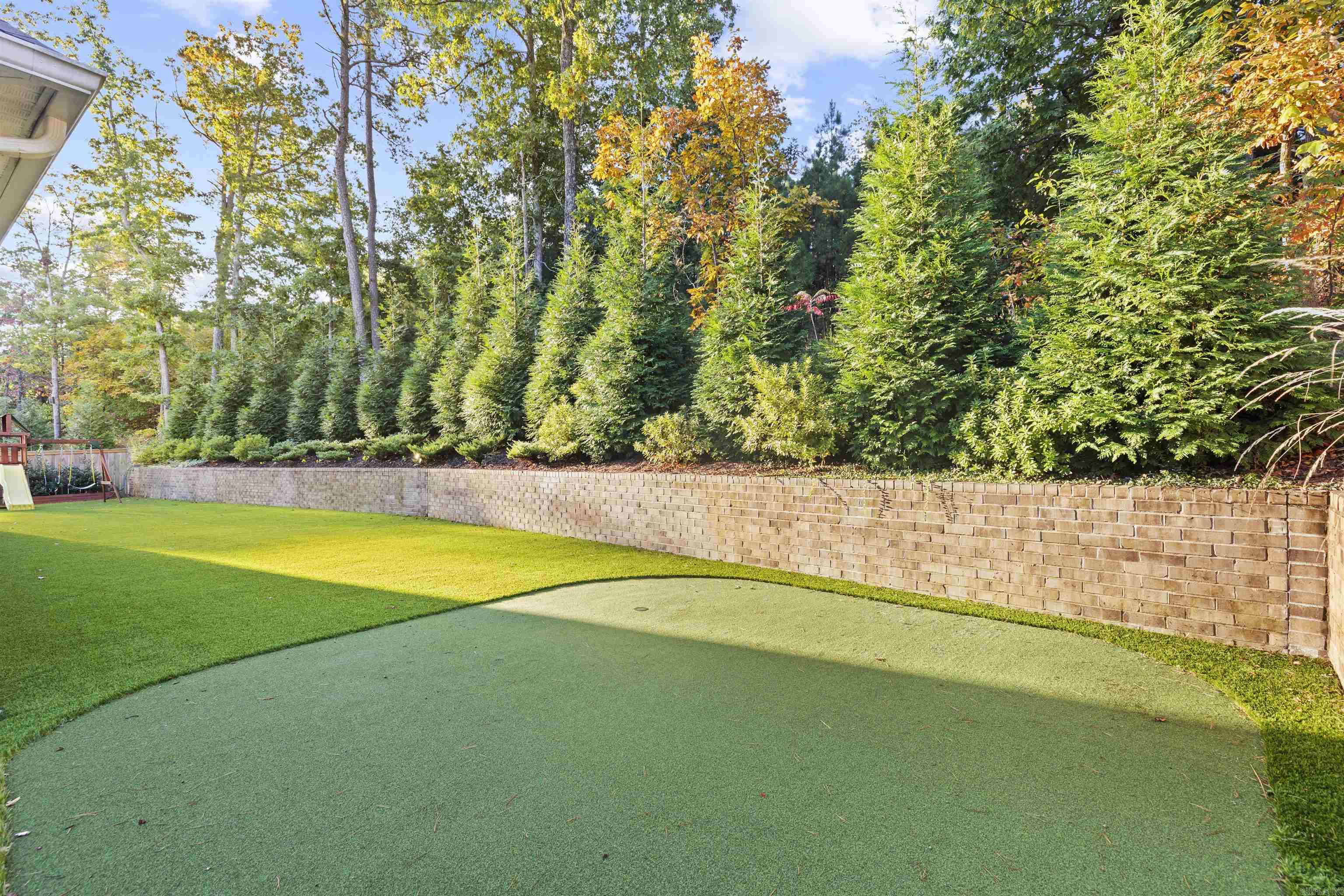 CHENAL VALLEY "ENSBURY PLACE" - Residential