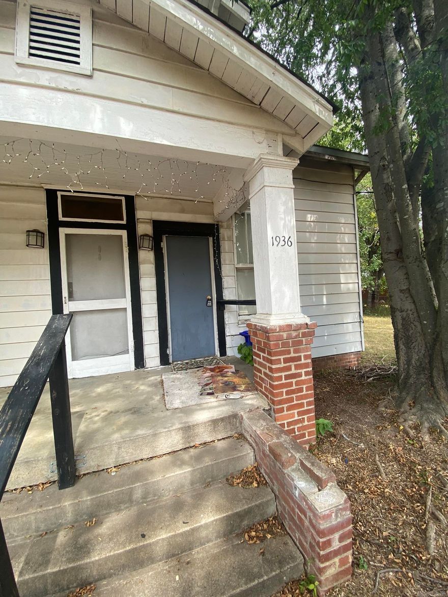 Delightul House has been utilized as a triplex with three functioning apartments.  Great investment and rental property with plenty of charm.