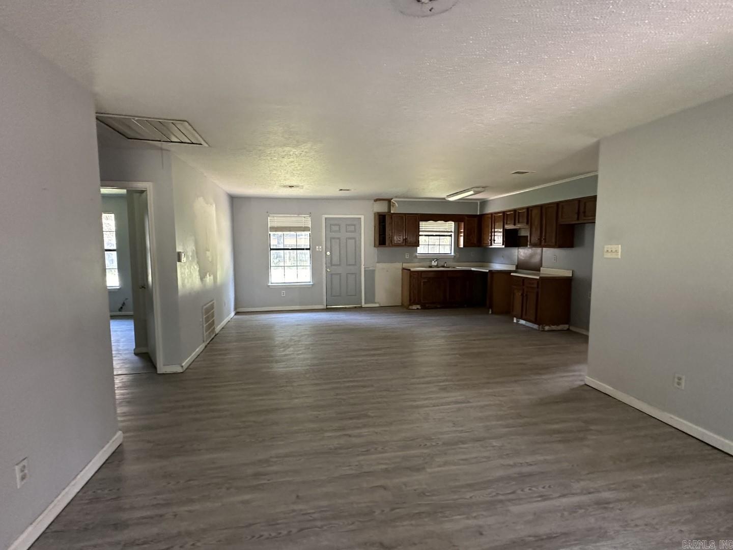 SHANNON HILLS s - Residential