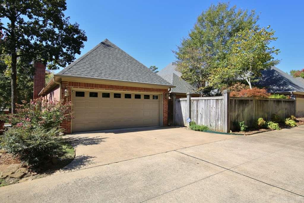 CHENAL VALLEY DUCLAIR COURT - Residential