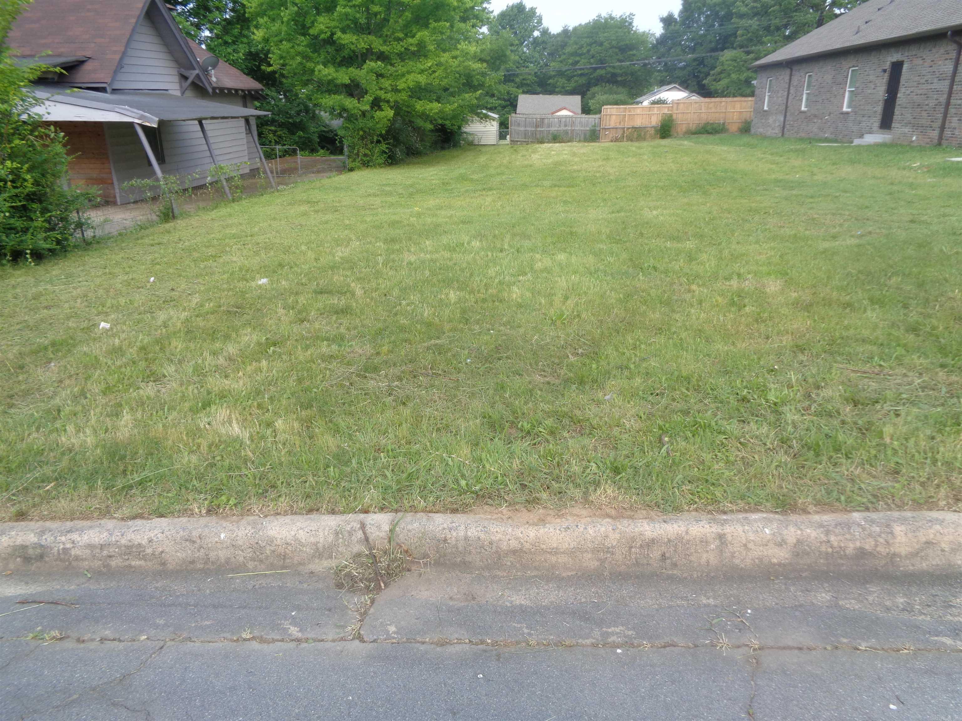 Good sized lots available for single family or a duplex. Must be sold with vacant lots at 2936 Fulton and 3115 Fulton streets. Agents check remarks