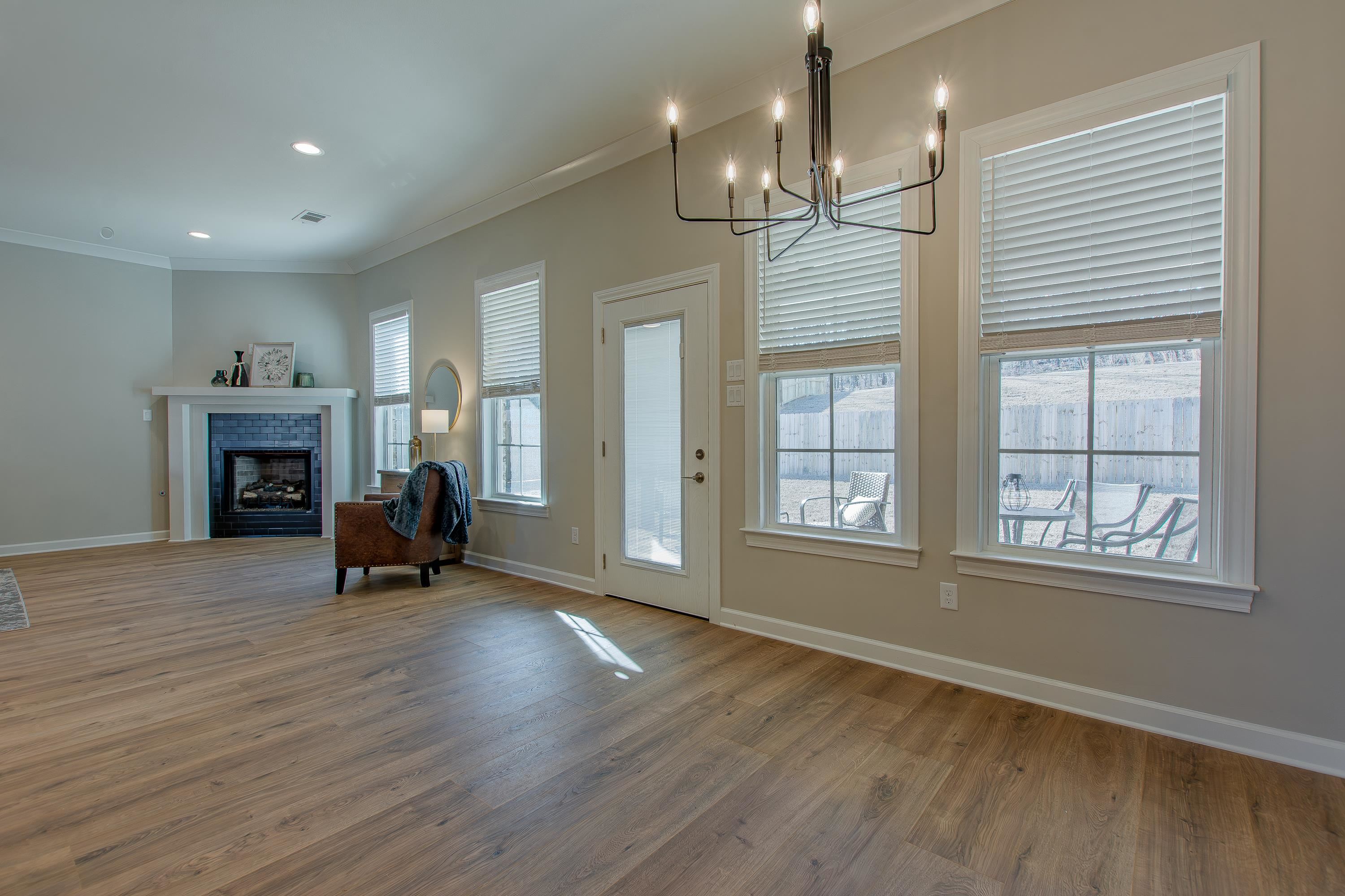 MILLERS GLENN - Residential