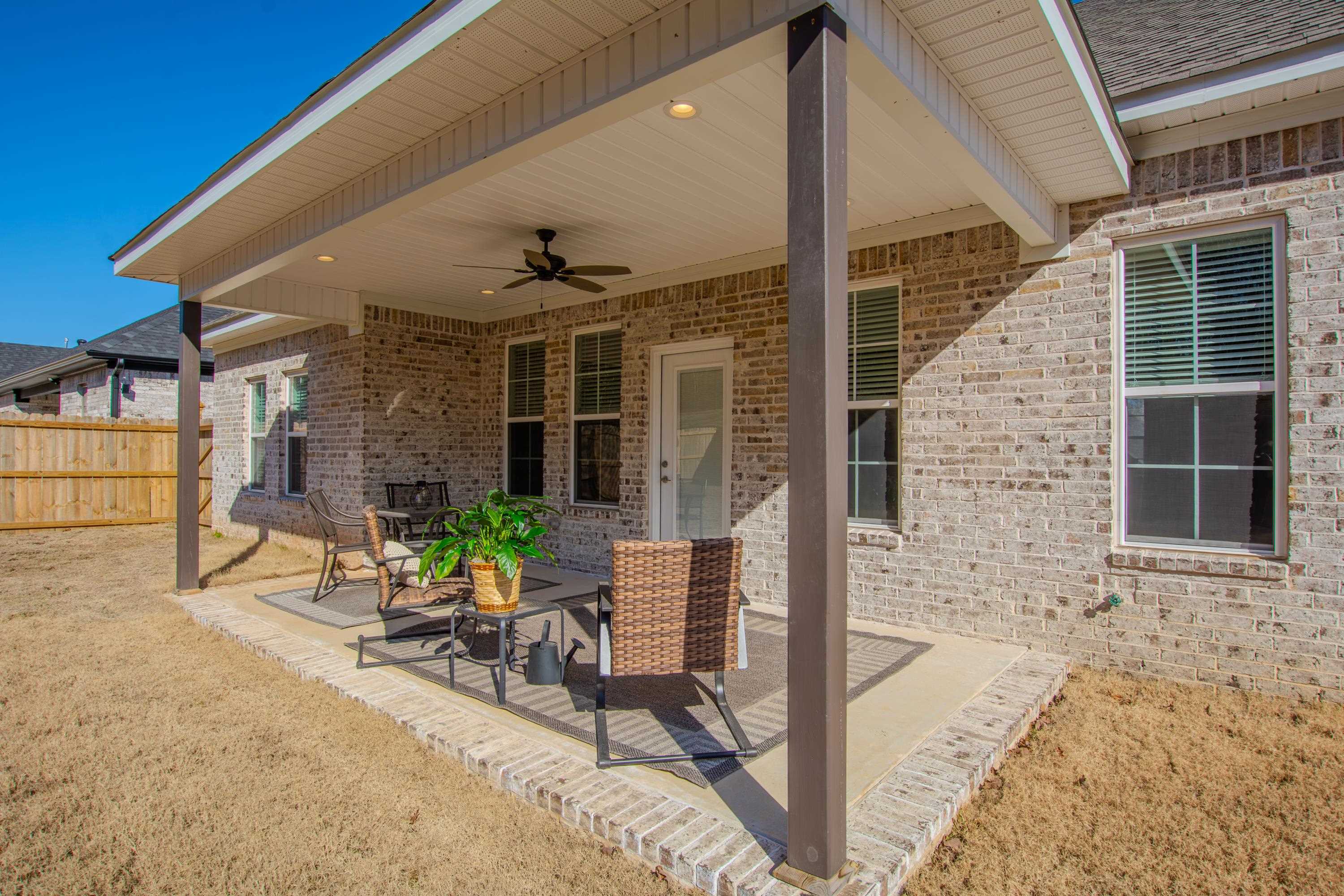 MILLERS GLENN - Residential