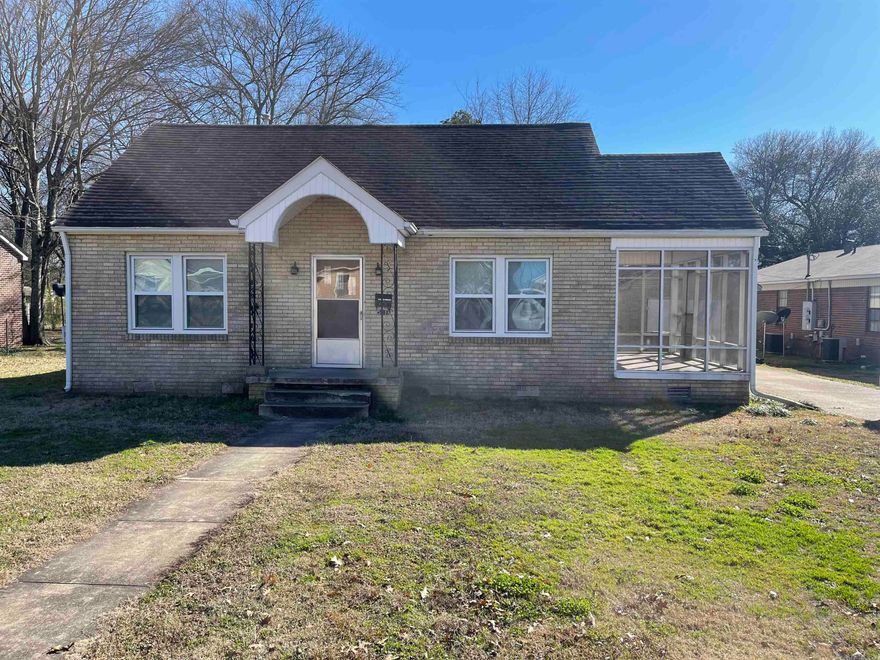 Super cute 3 bedroom/1 bath house with a detached garage/workshop. Updated 8 years ago with new windows, new roof, new CH/A, and new flooring. Move-in ready! Don't miss this one!