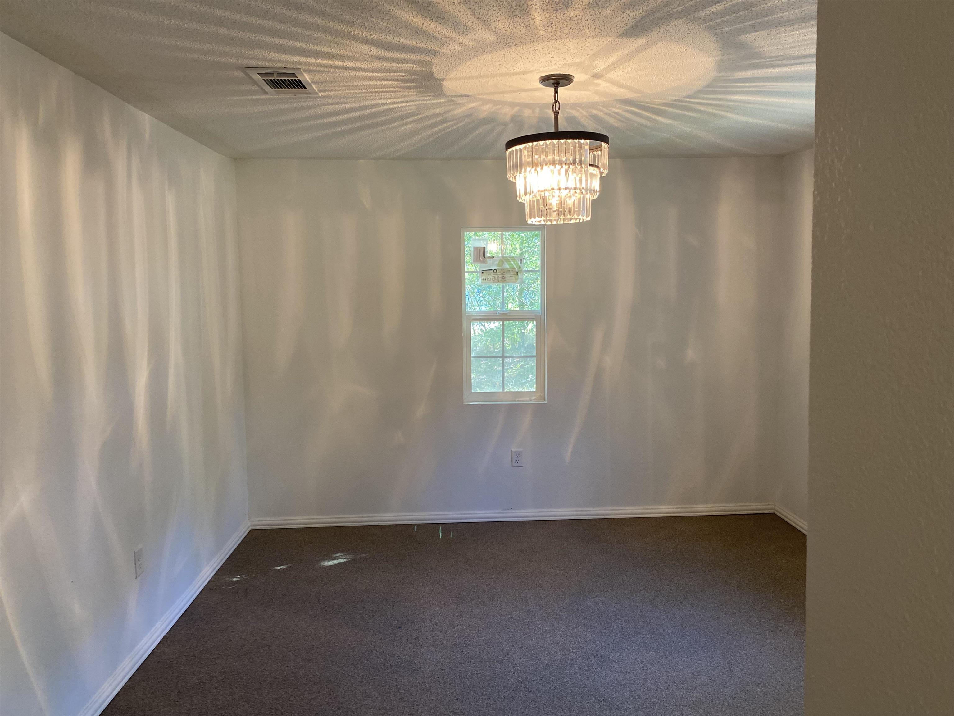 SOUTH HILL - Residential