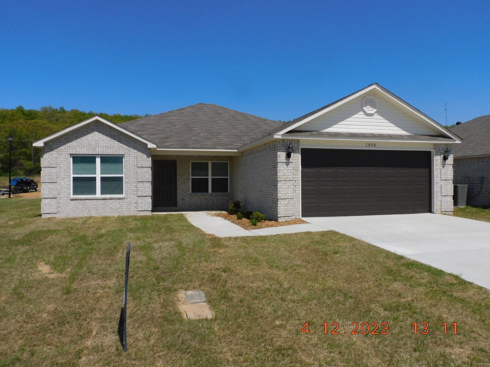 MUSEUM MEADOWS - Residential Lease