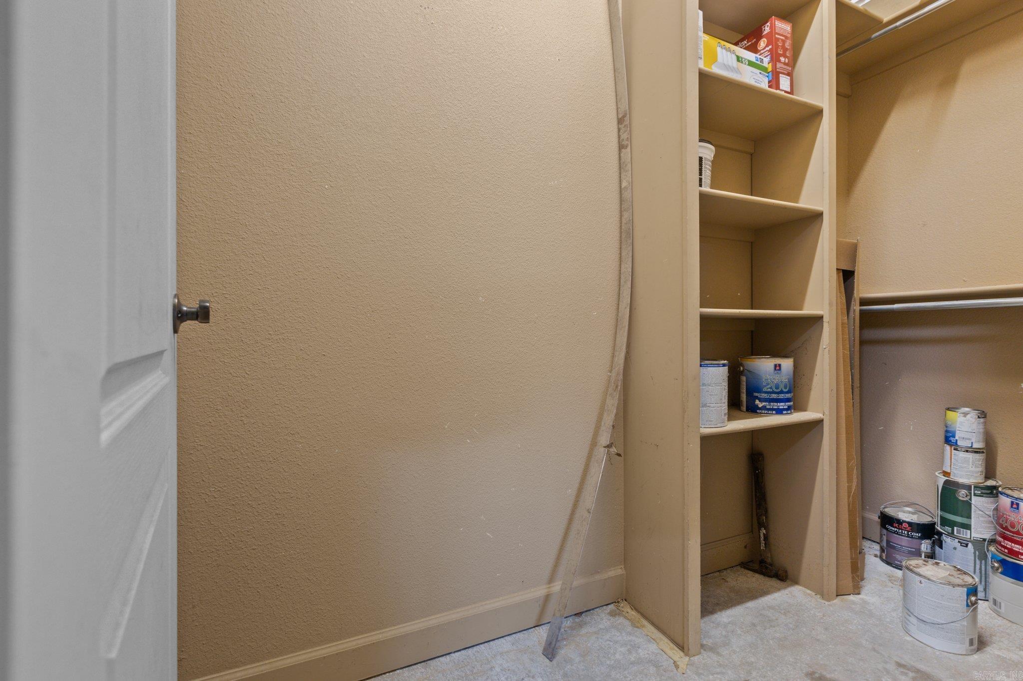 PLEASANT FOREST - Residential