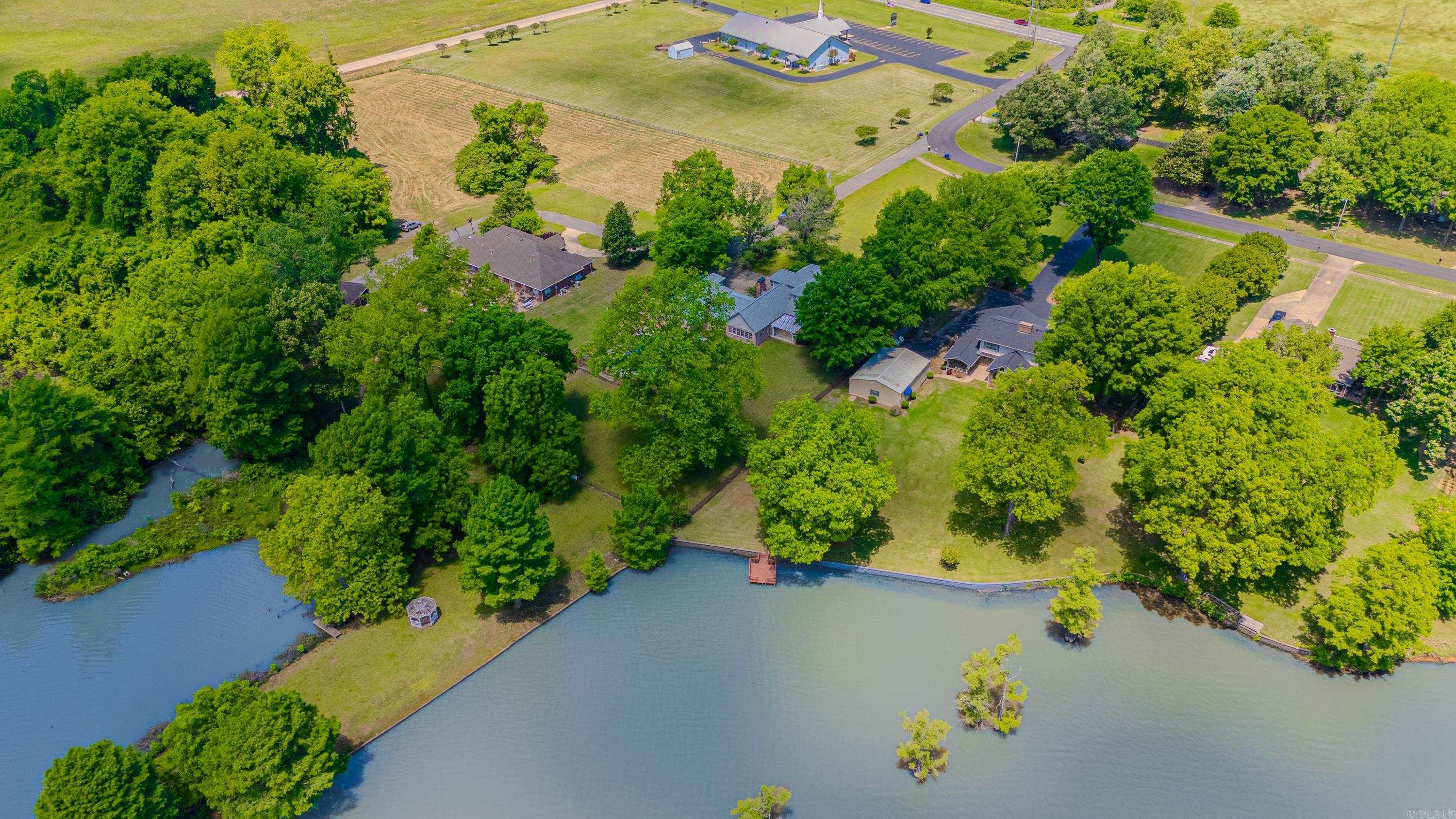 WILLOW BEACH ESTATES - Residential