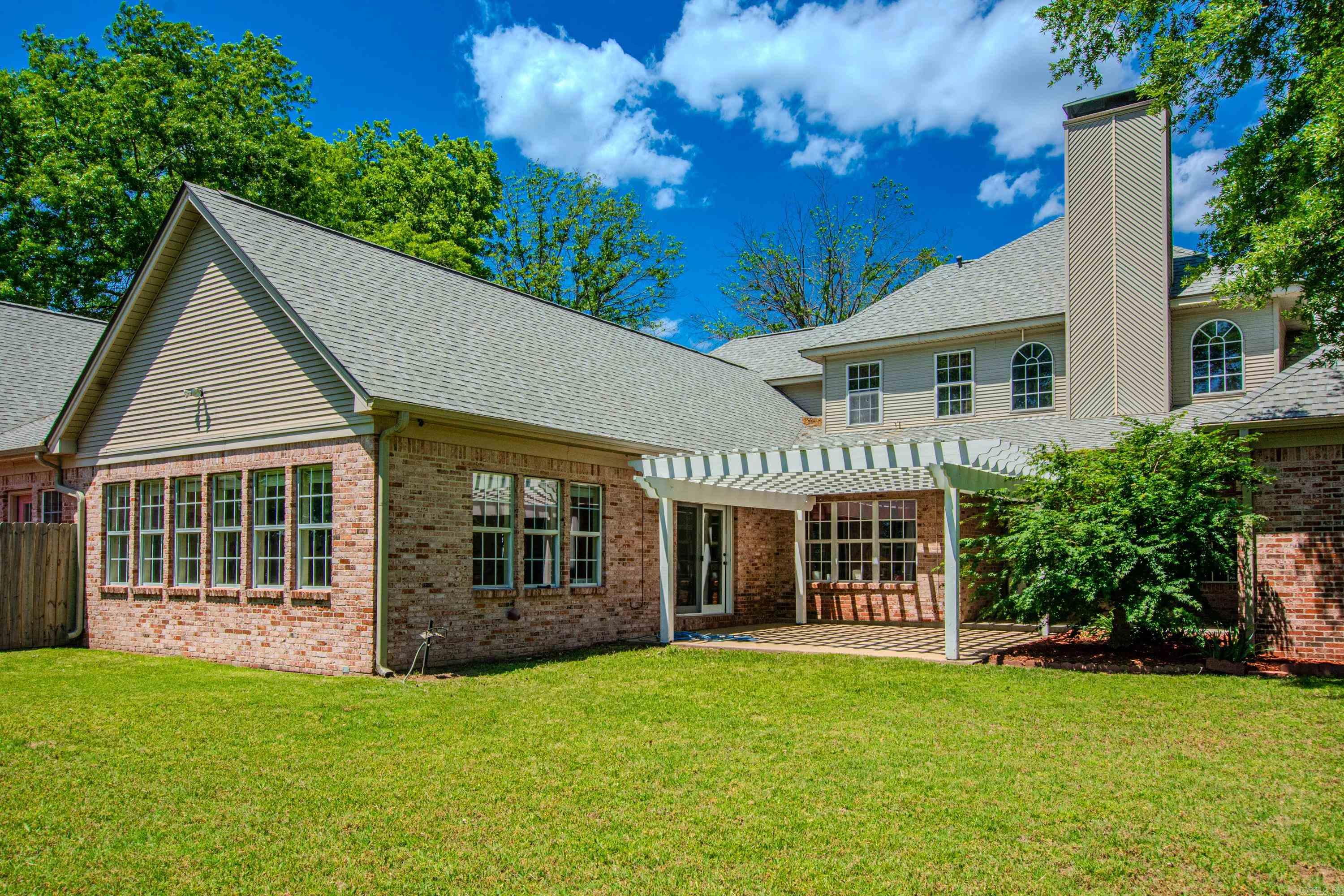 WILLOW BEACH ESTATES - Residential
