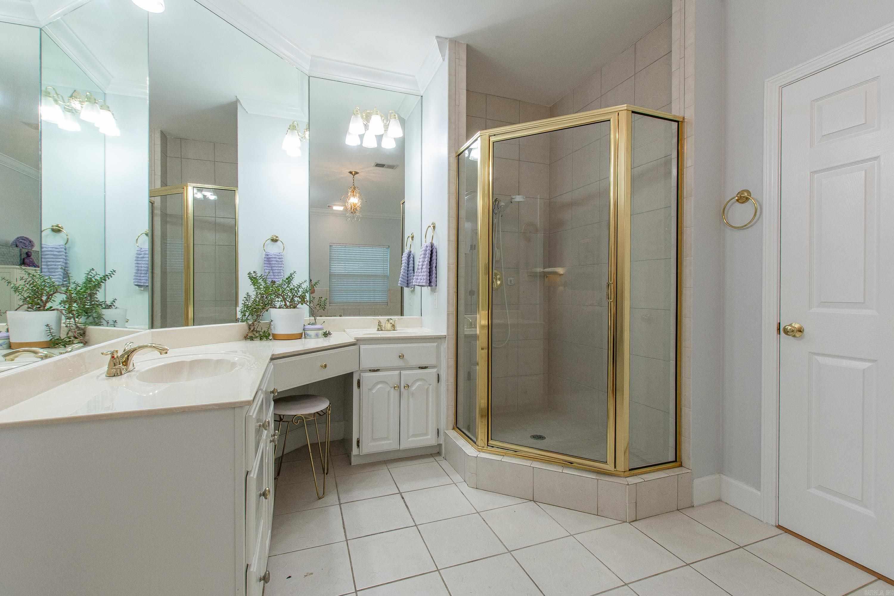 WILLOW BEACH ESTATES - Residential