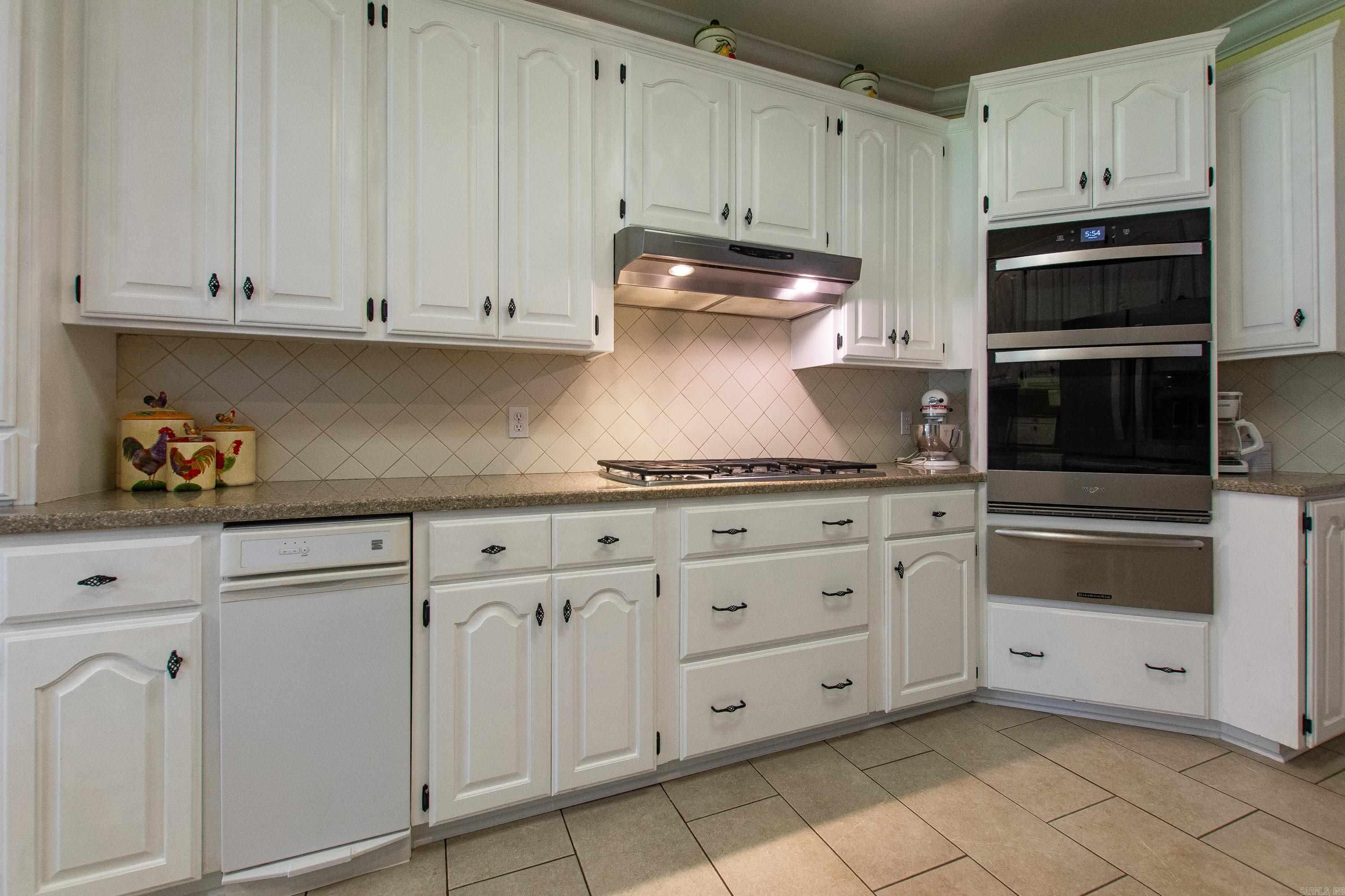 WILLOW BEACH ESTATES - Residential