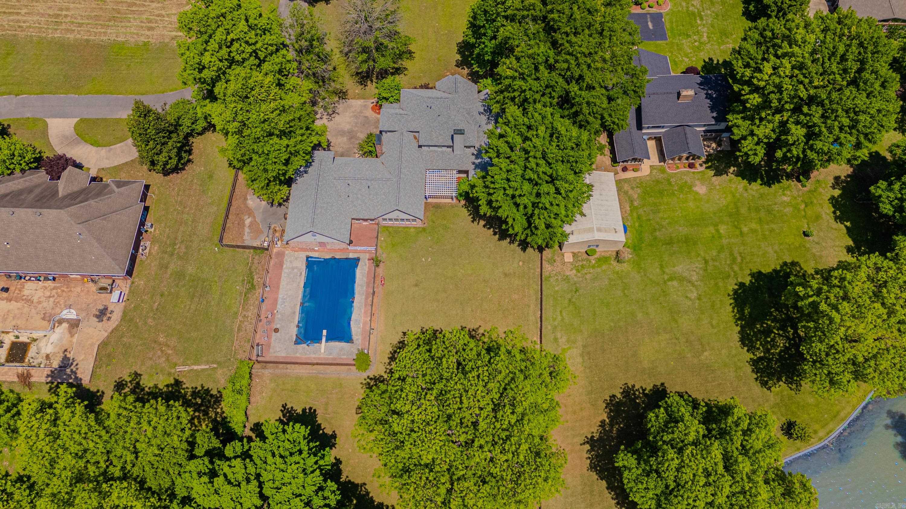 WILLOW BEACH ESTATES - Residential