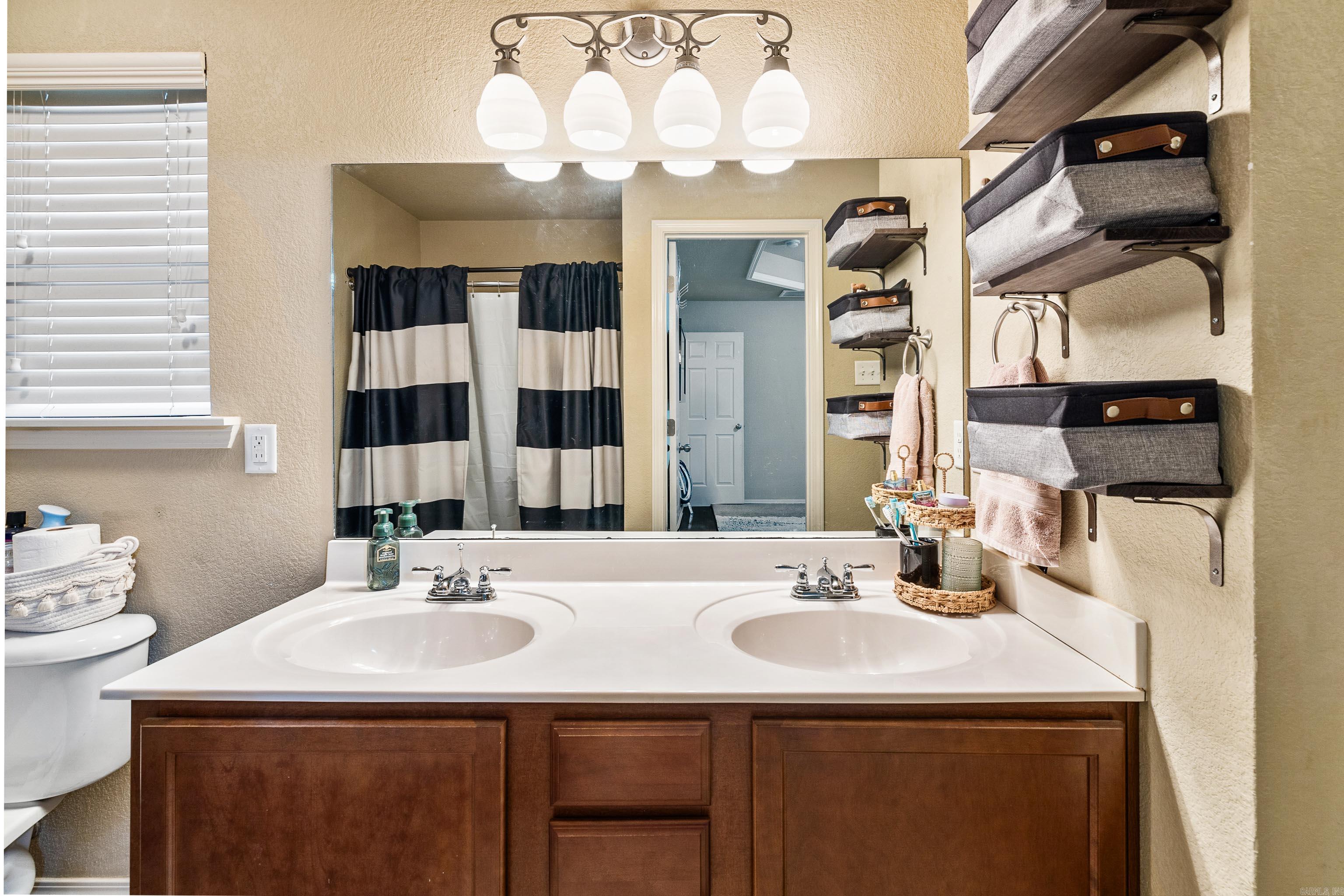 PARKWAY MEADOWS - Residential