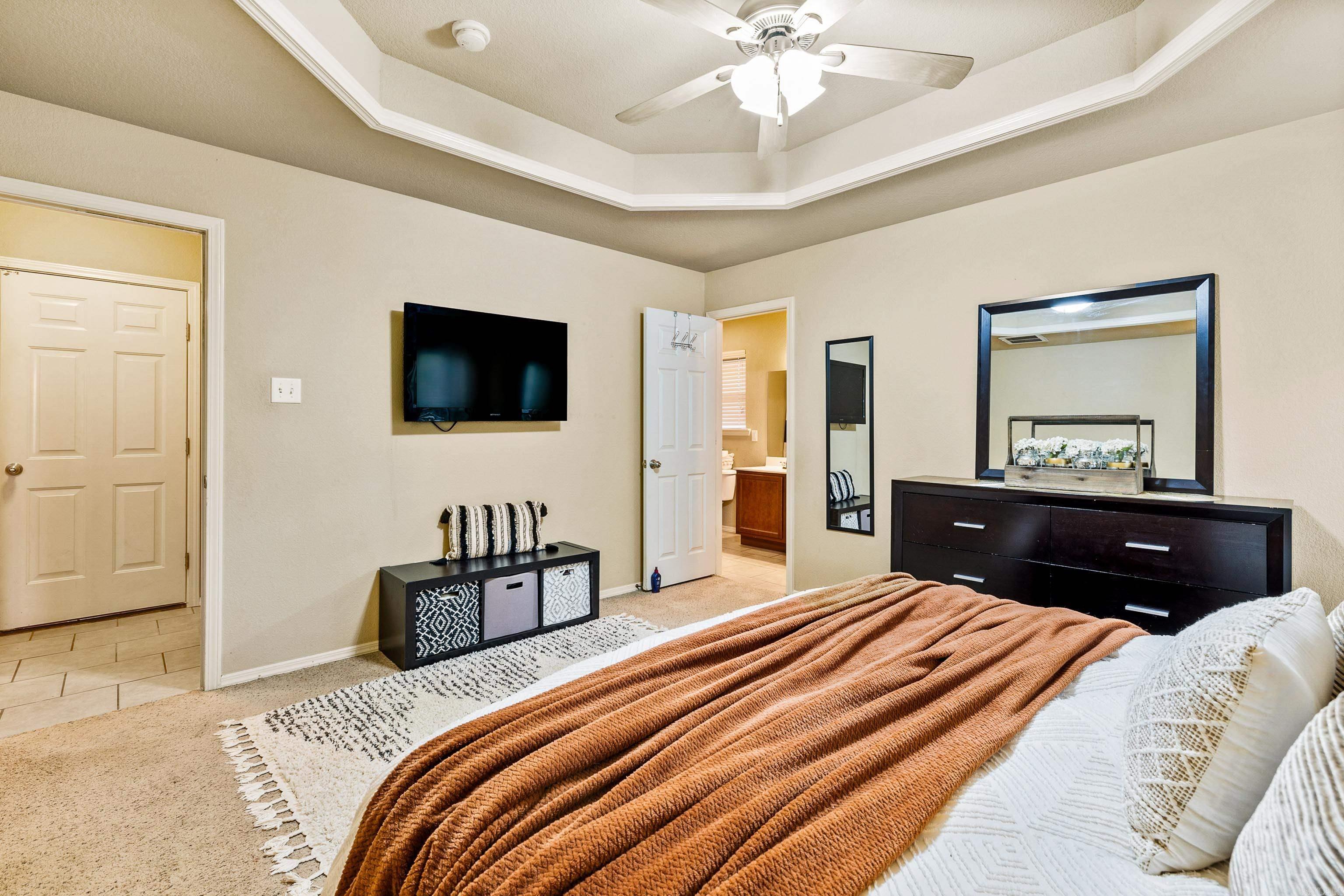 PARKWAY MEADOWS - Residential