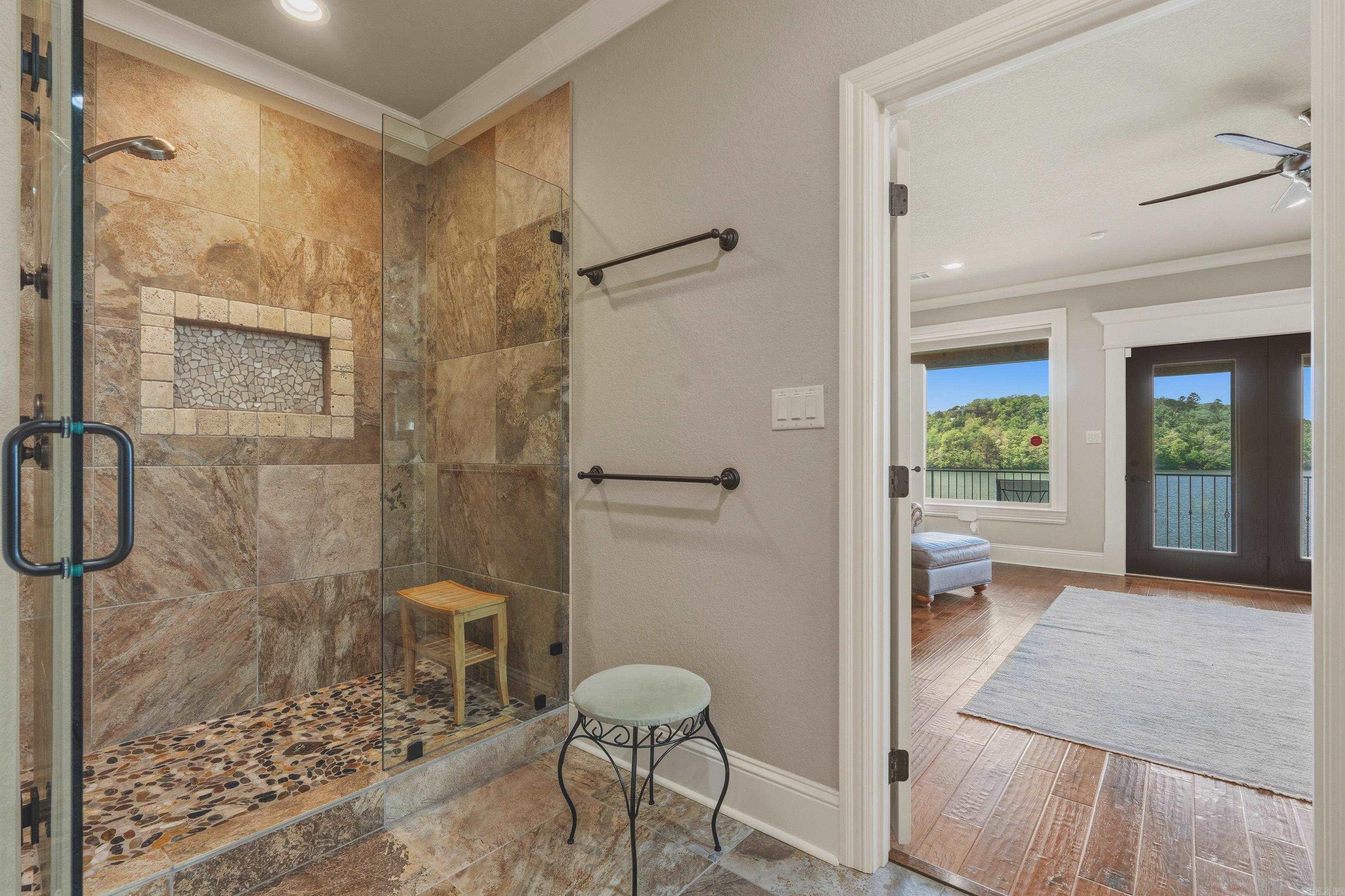 Oakridge Lake Estates - Residential