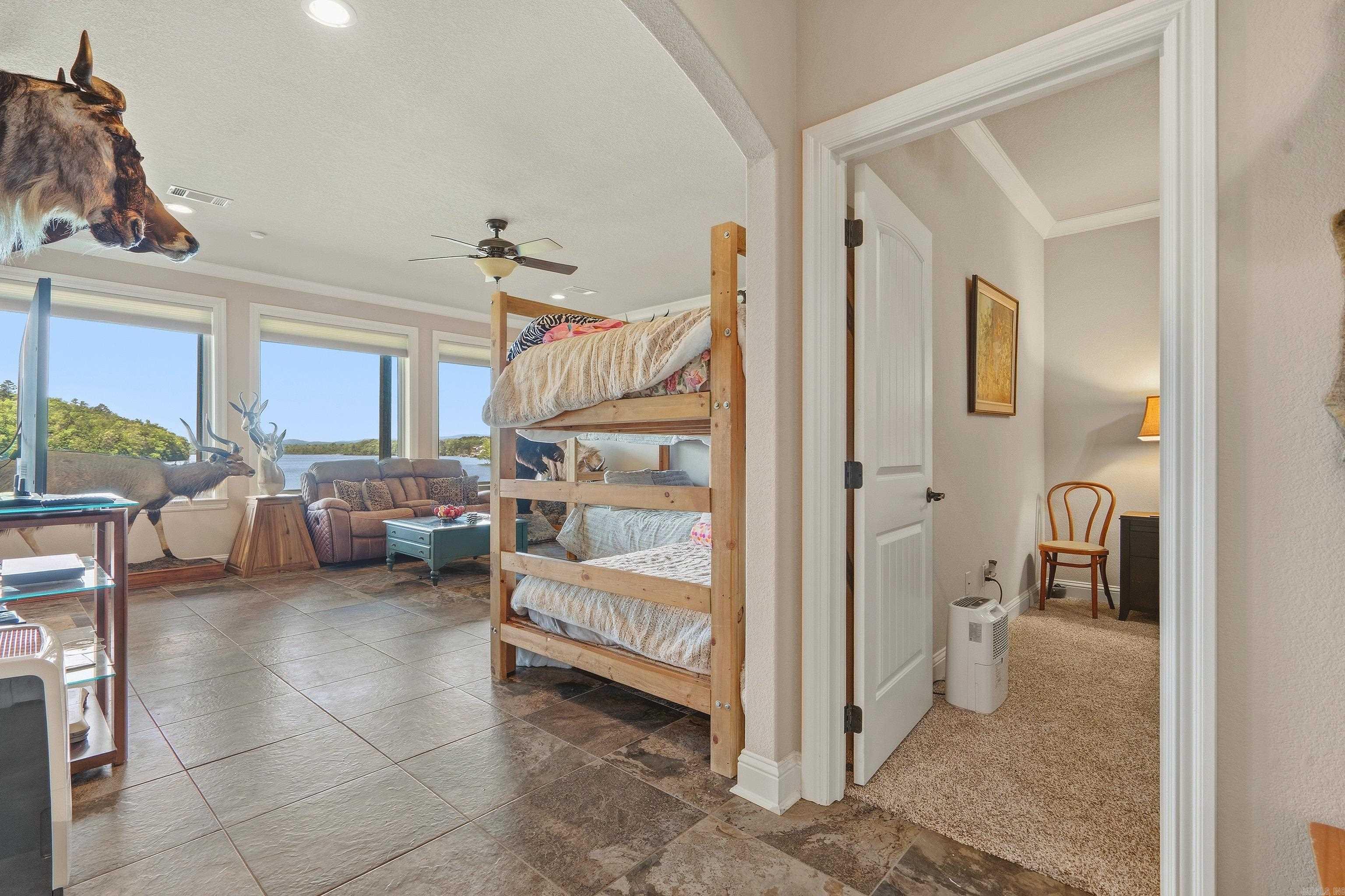 Oakridge Lake Estates - Residential