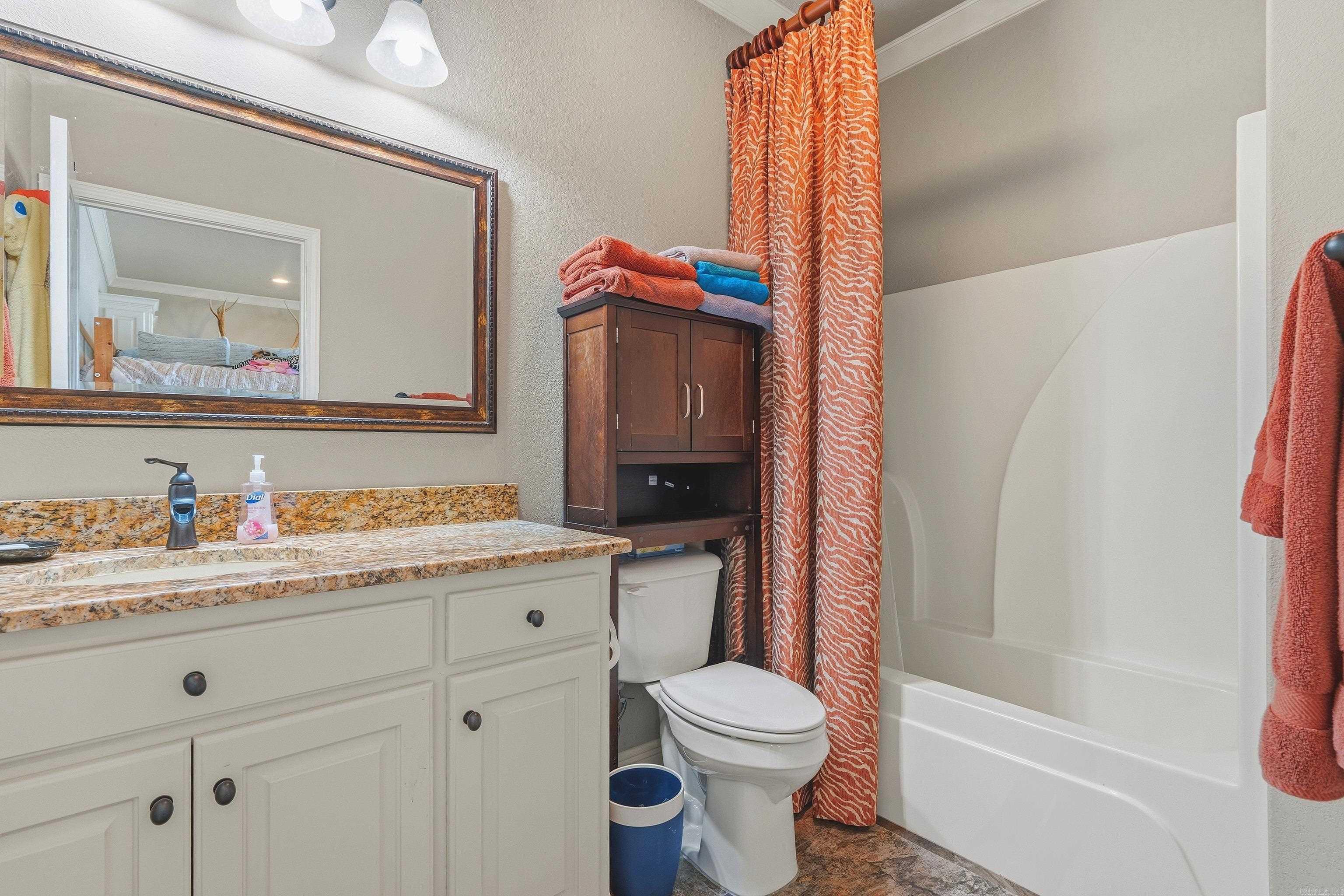 Oakridge Lake Estates - Residential