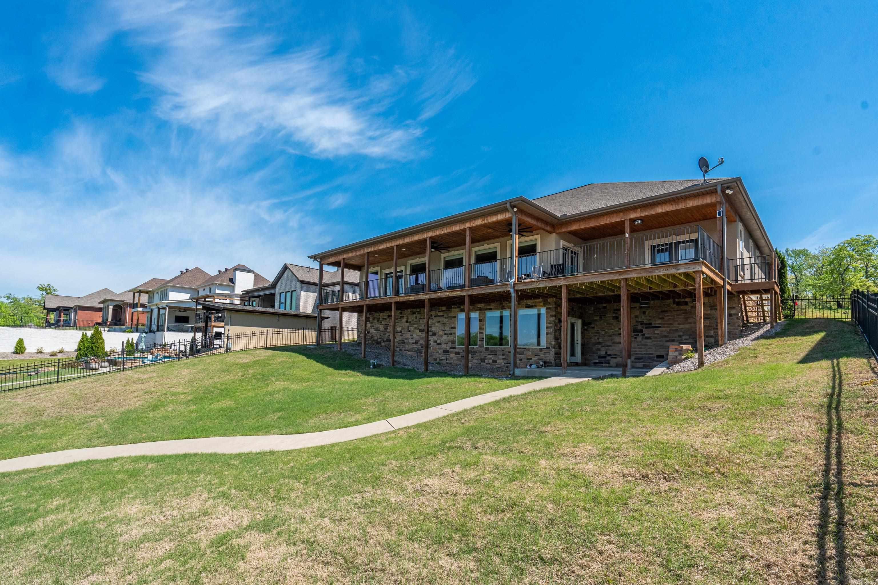 Oakridge Lake Estates - Residential