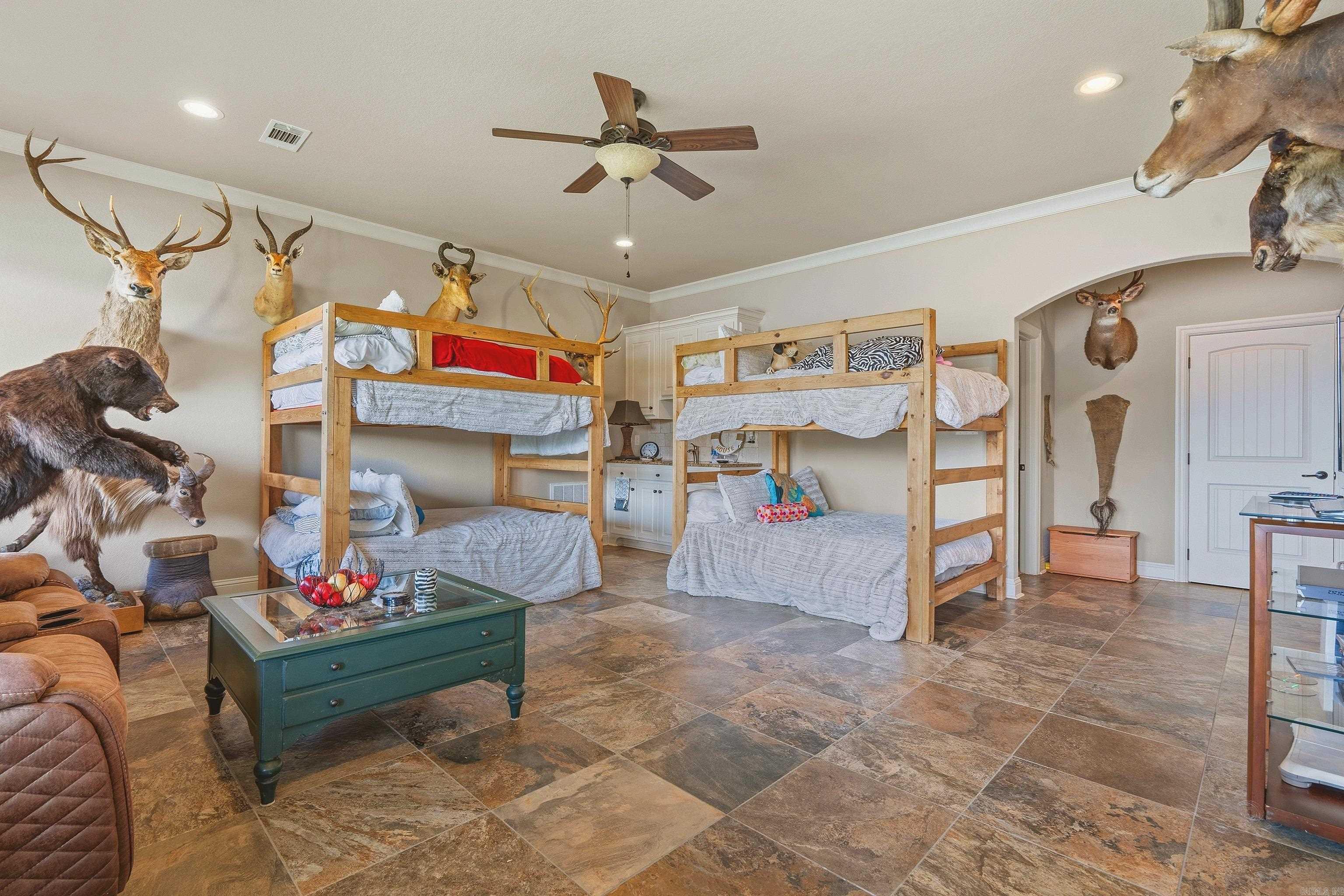 Oakridge Lake Estates - Residential