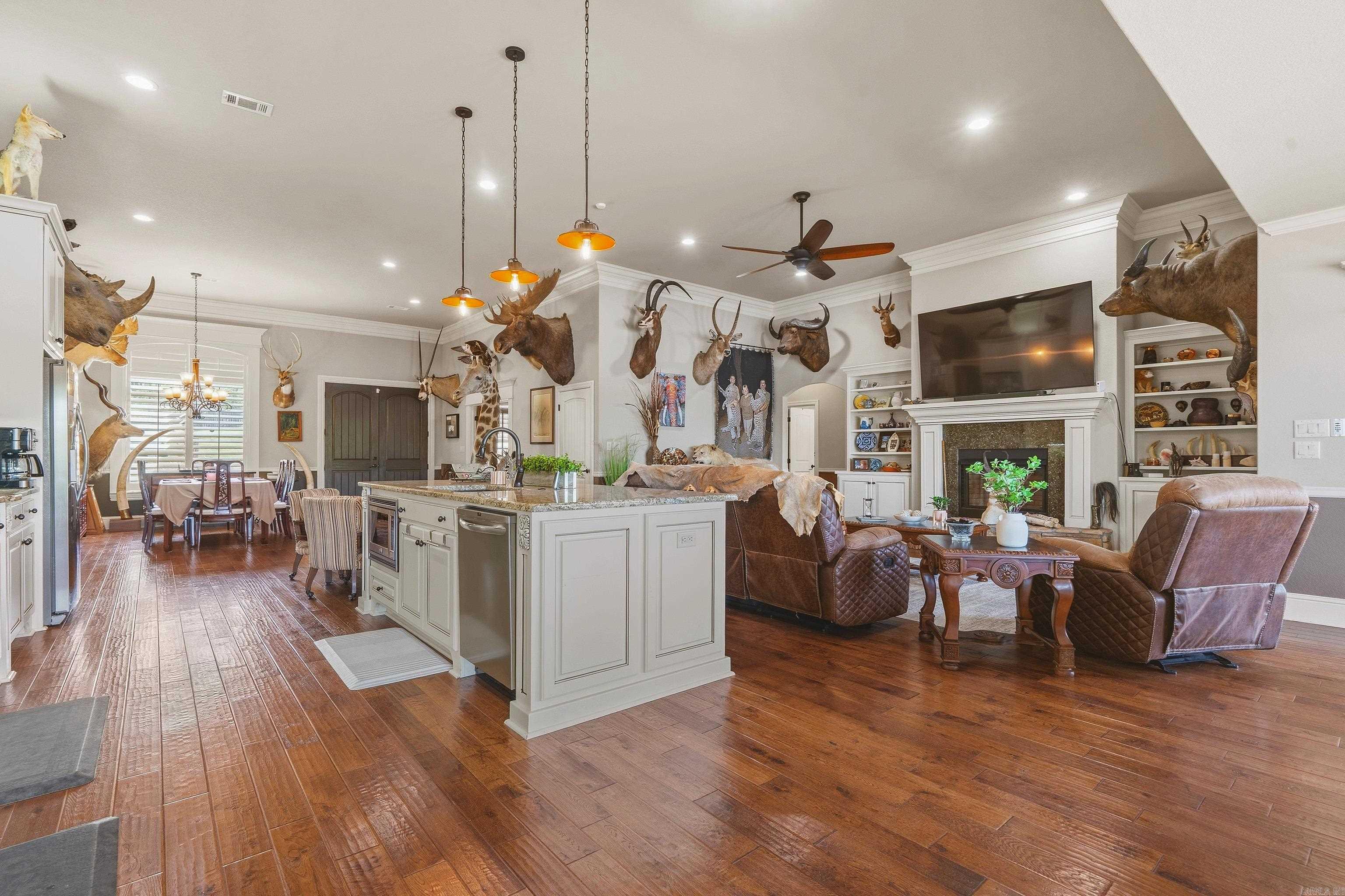 Oakridge Lake Estates - Residential