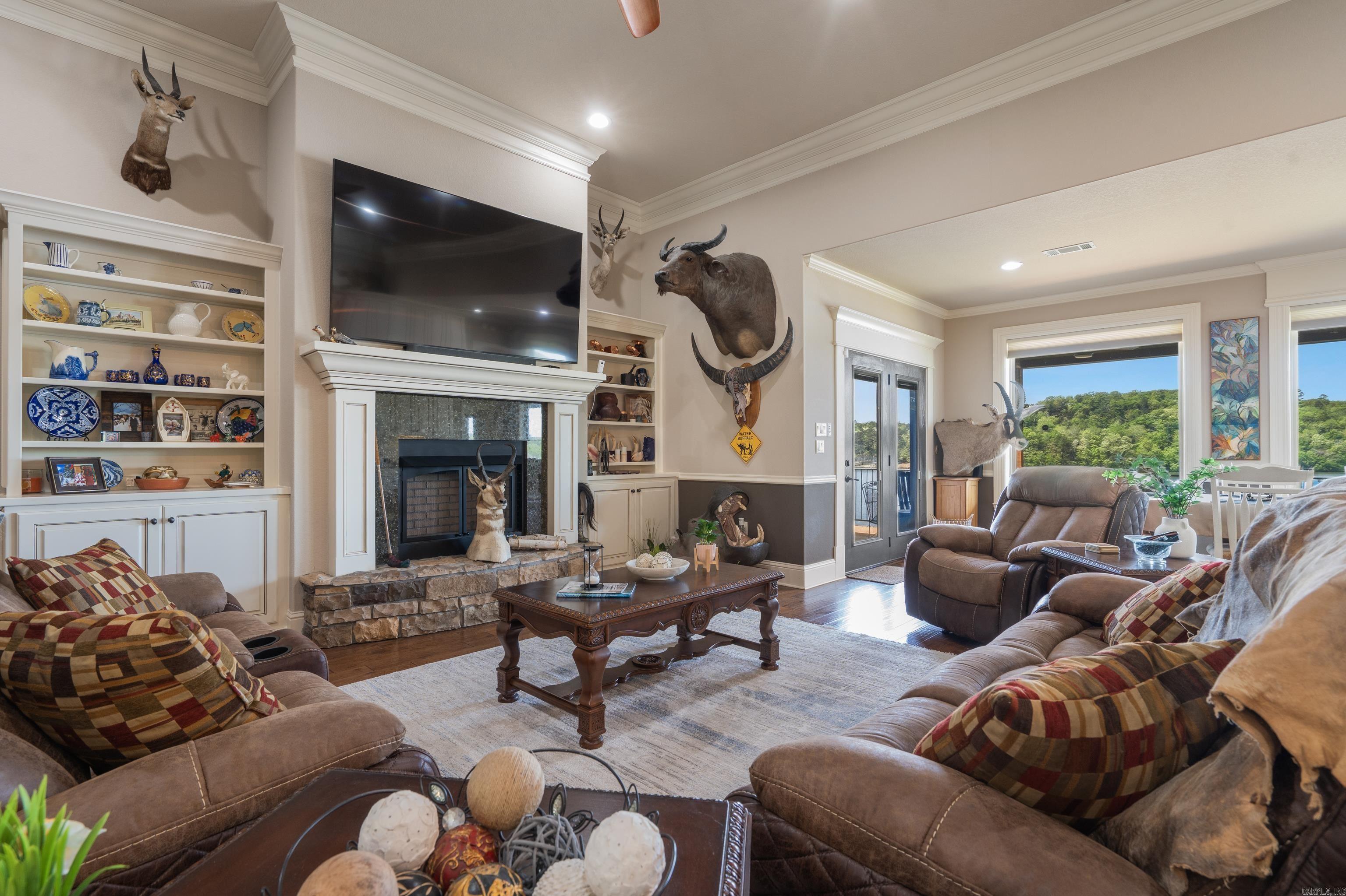 Oakridge Lake Estates - Residential