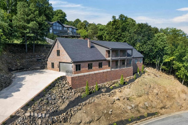1 OVERLOOK CIR, LITTLE ROCK, AR 72207 - Image 99f4d59e85da779cec3c4b7d9c97b797/2240484815