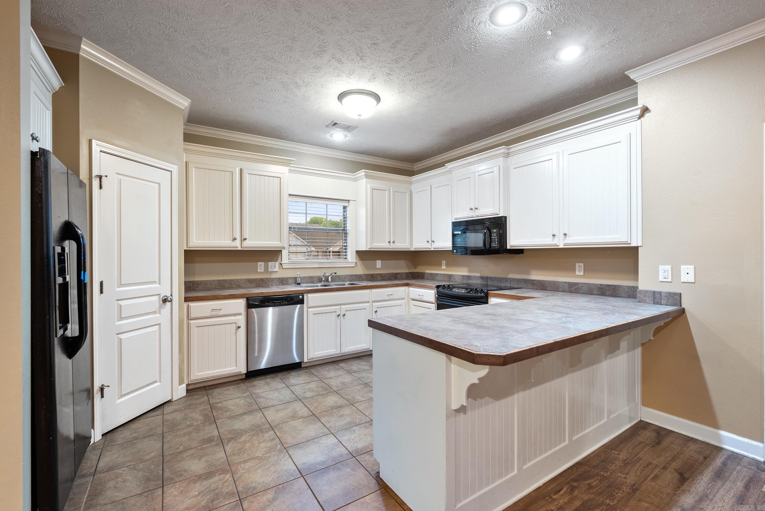 BROOKSTONE SUB CORRECTION - Residential