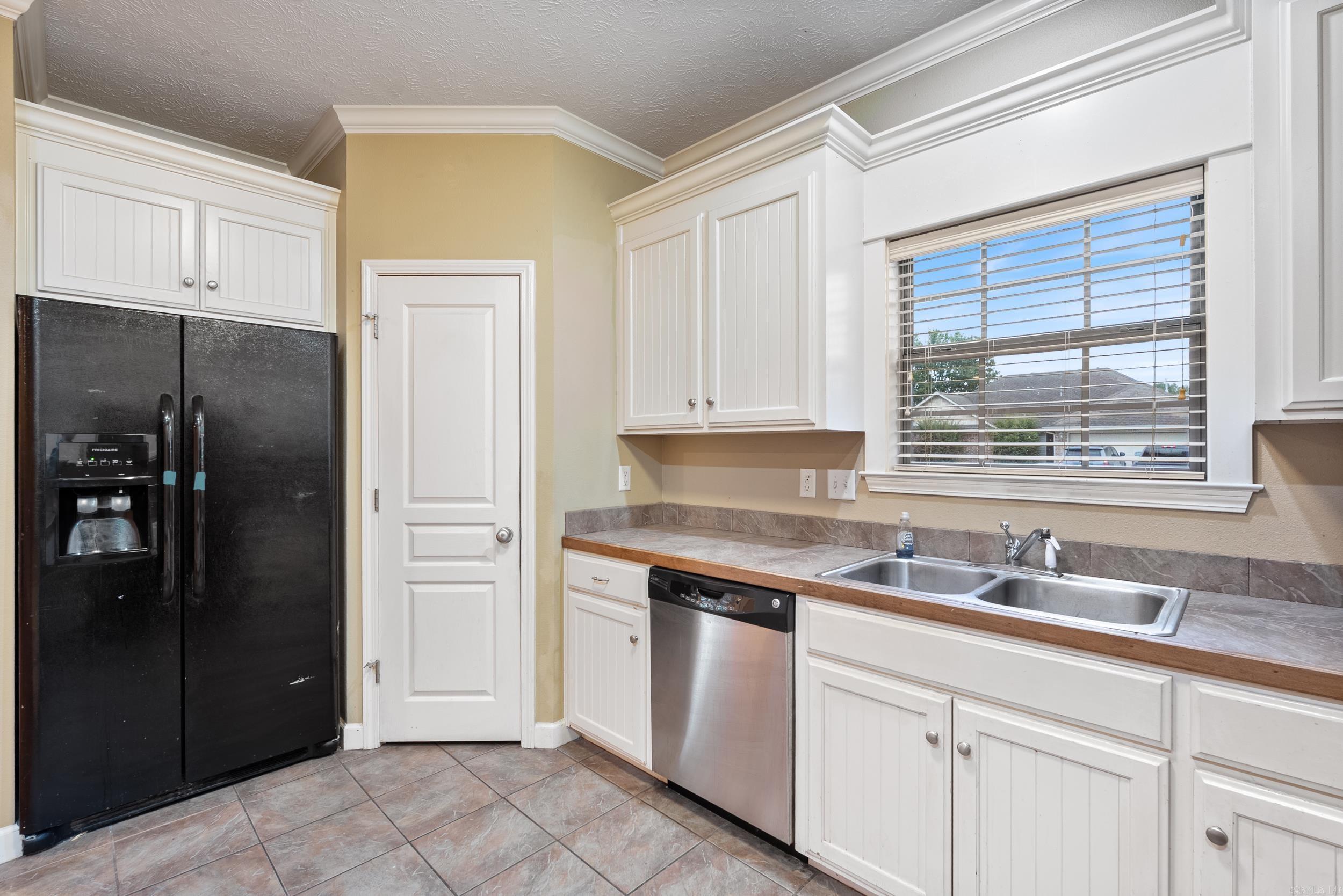 BROOKSTONE SUB CORRECTION - Residential