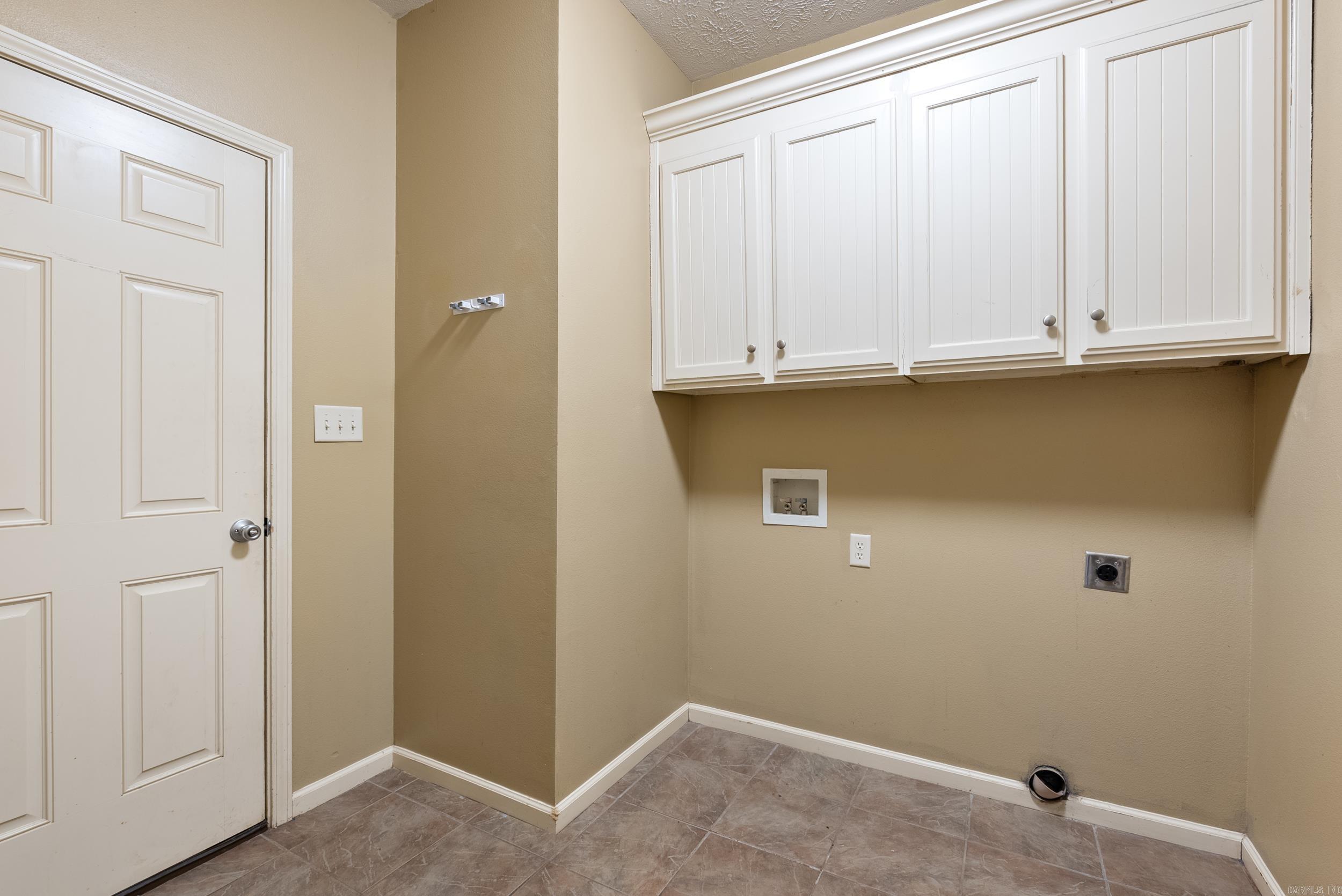 BROOKSTONE SUB CORRECTION - Residential