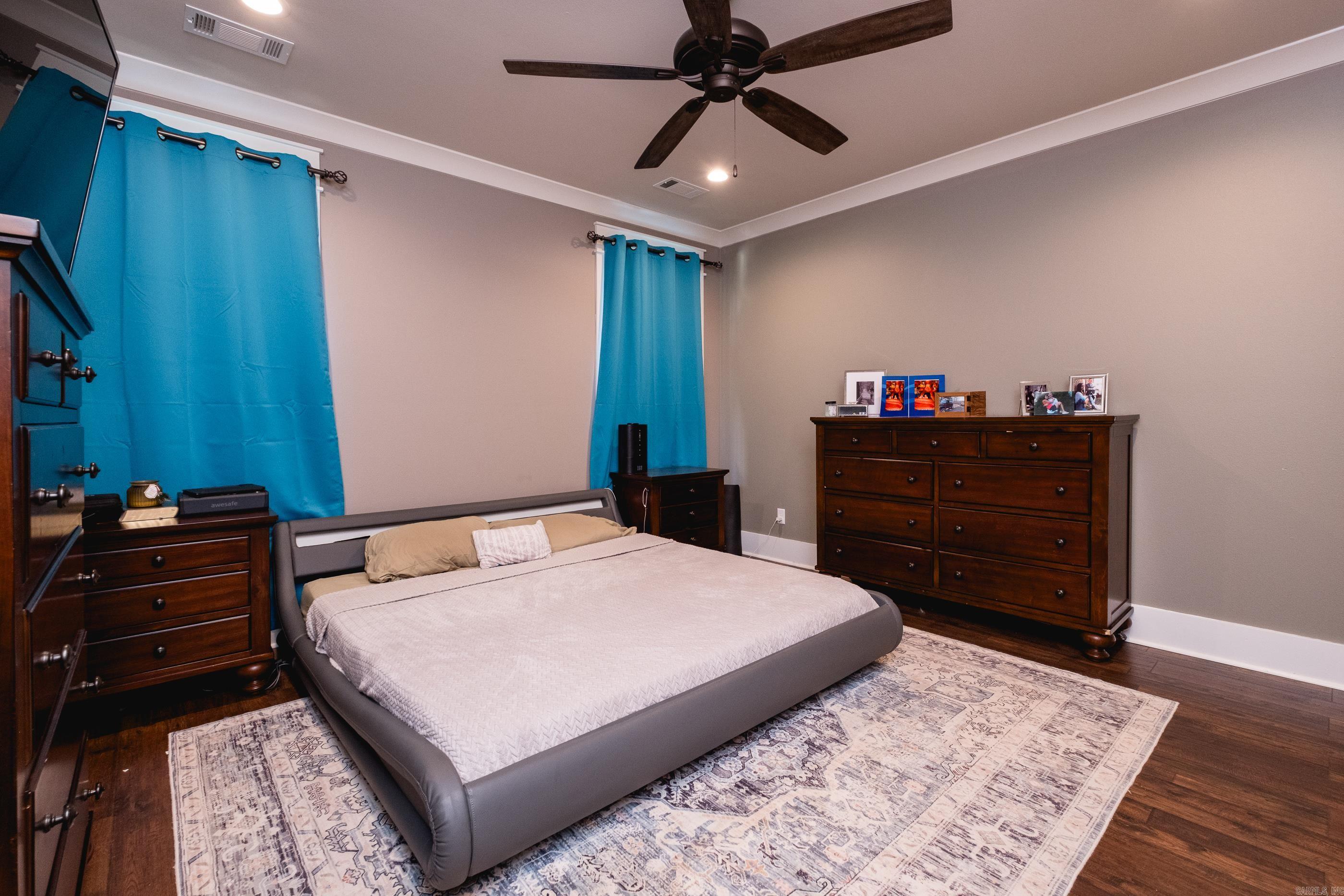 MILLERS GLENN - Residential