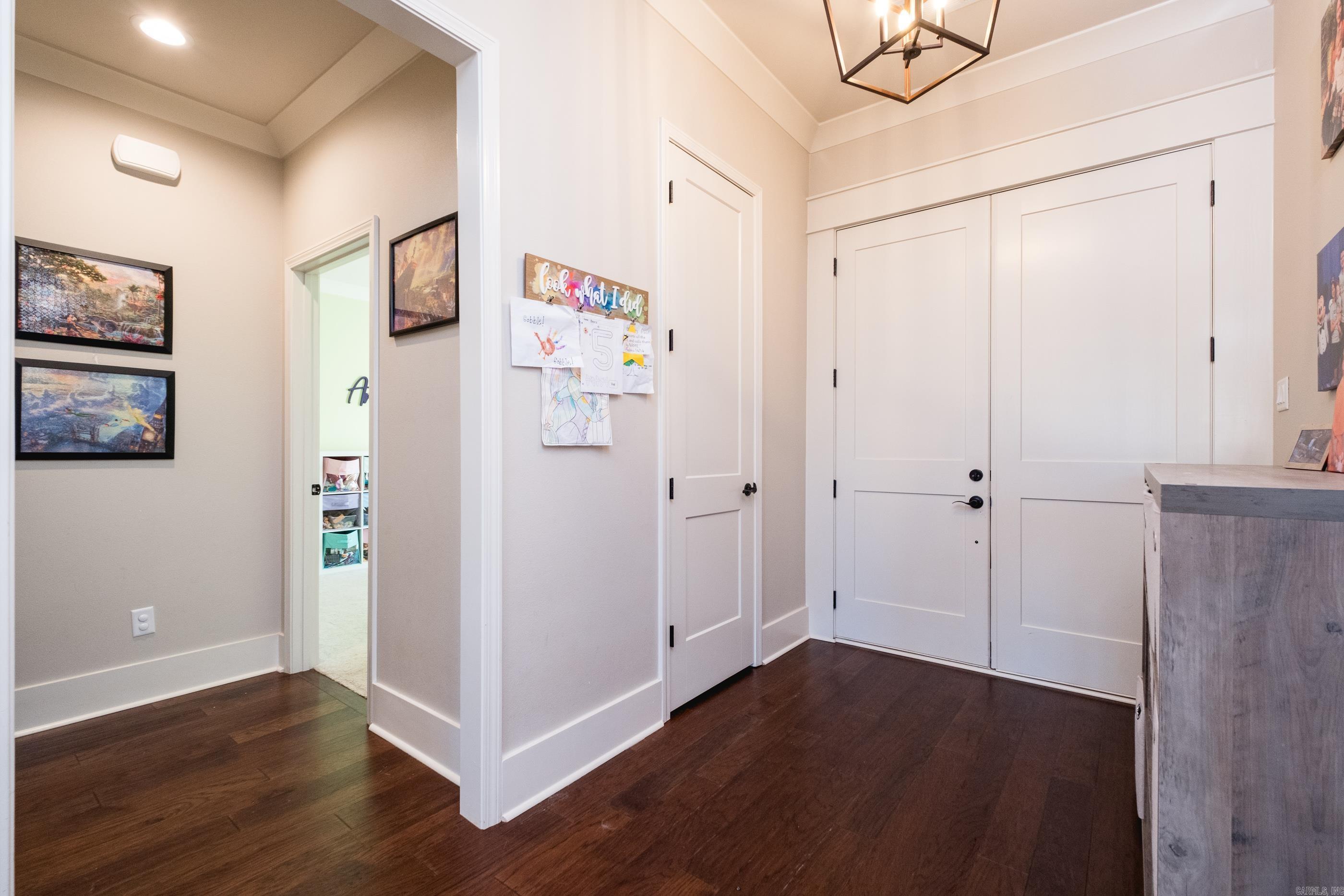 MILLERS GLENN - Residential