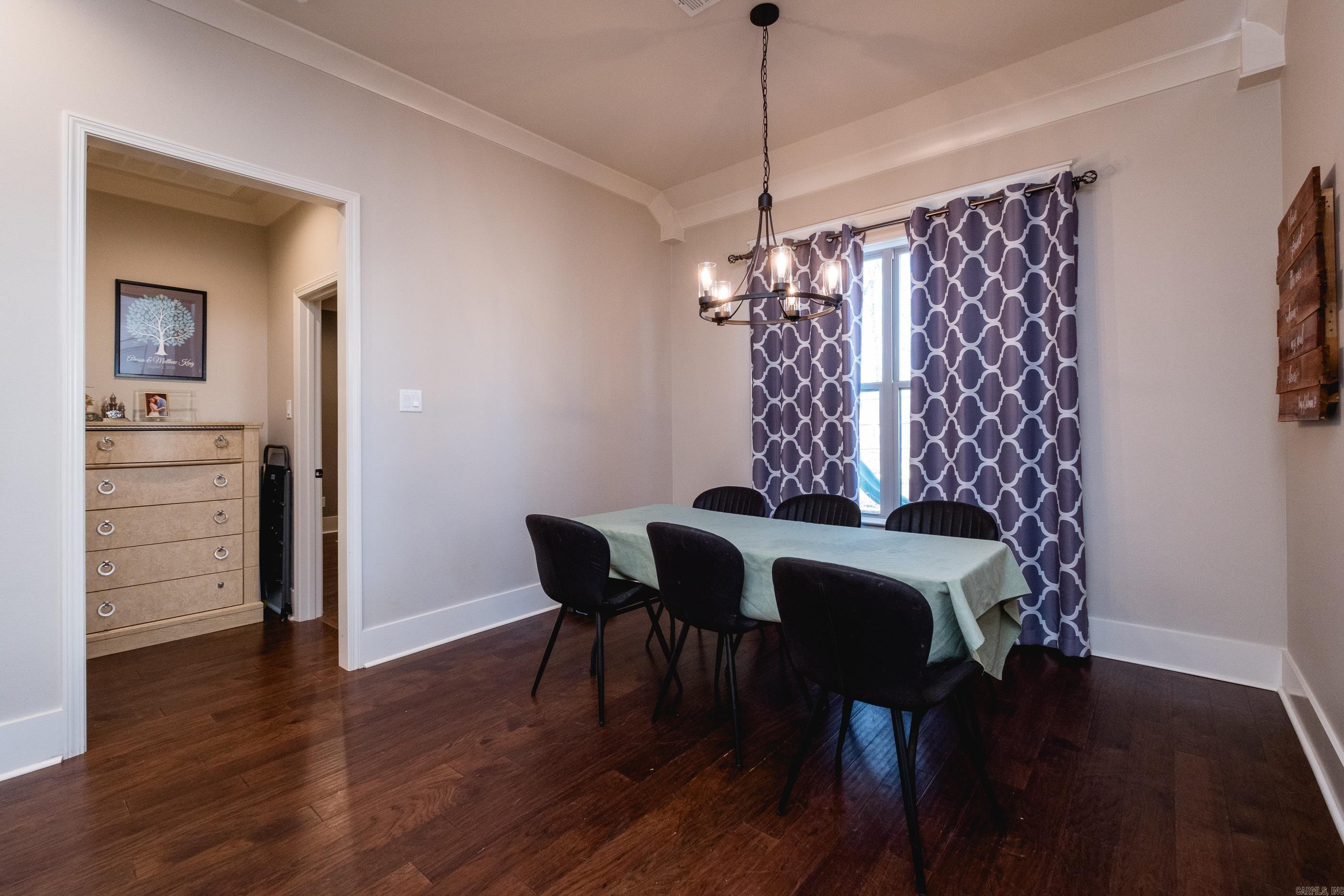 MILLERS GLENN - Residential