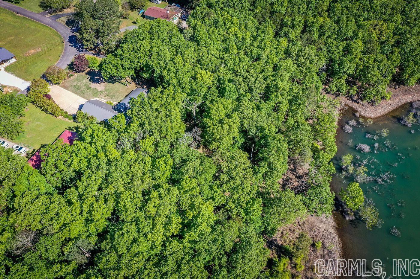 CRICKET COVE - LAKE - Residential