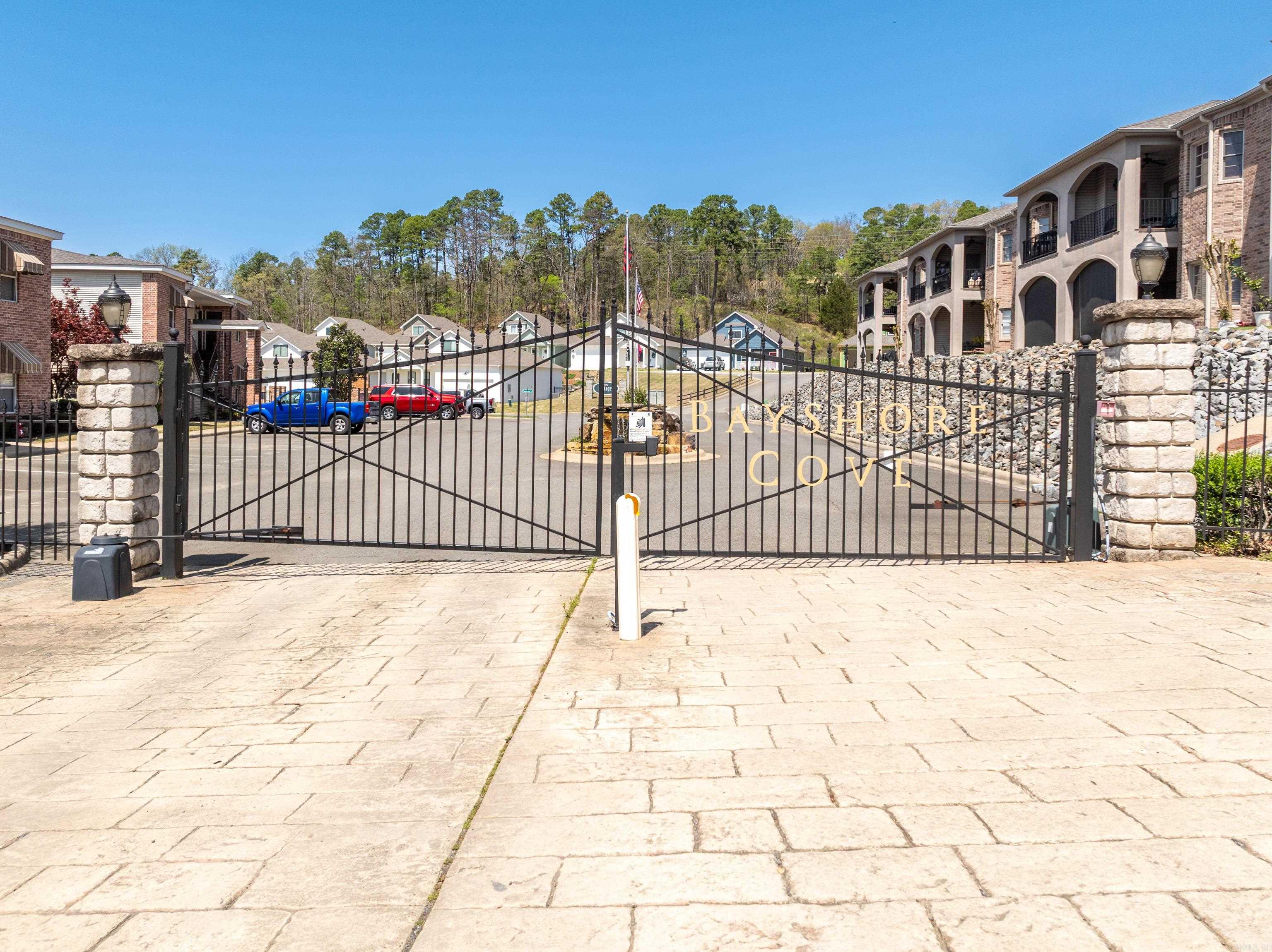 BAYSHORE COVE HPR PHASE IA - Residential