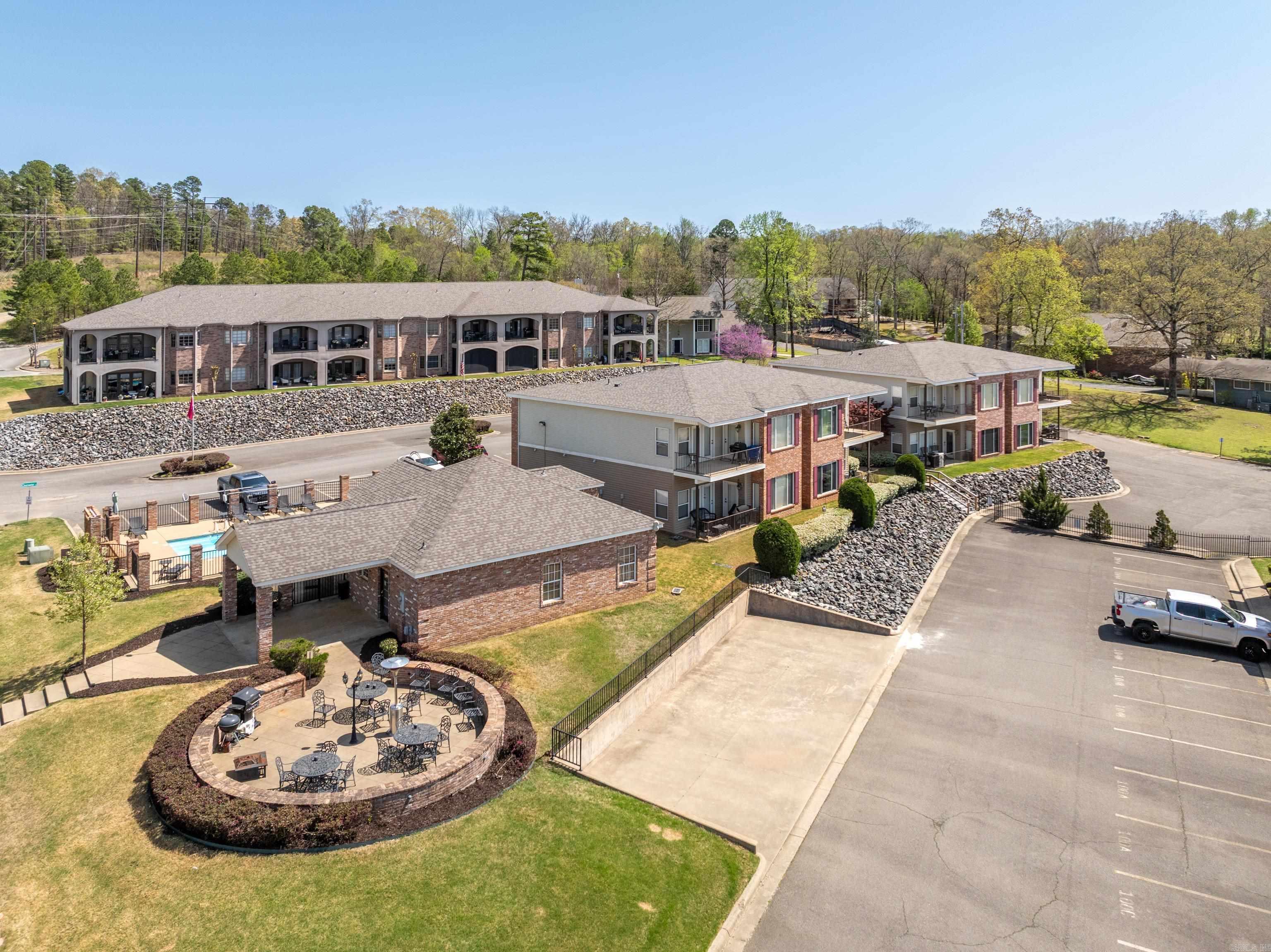 BAYSHORE COVE HPR PHASE IA - Residential