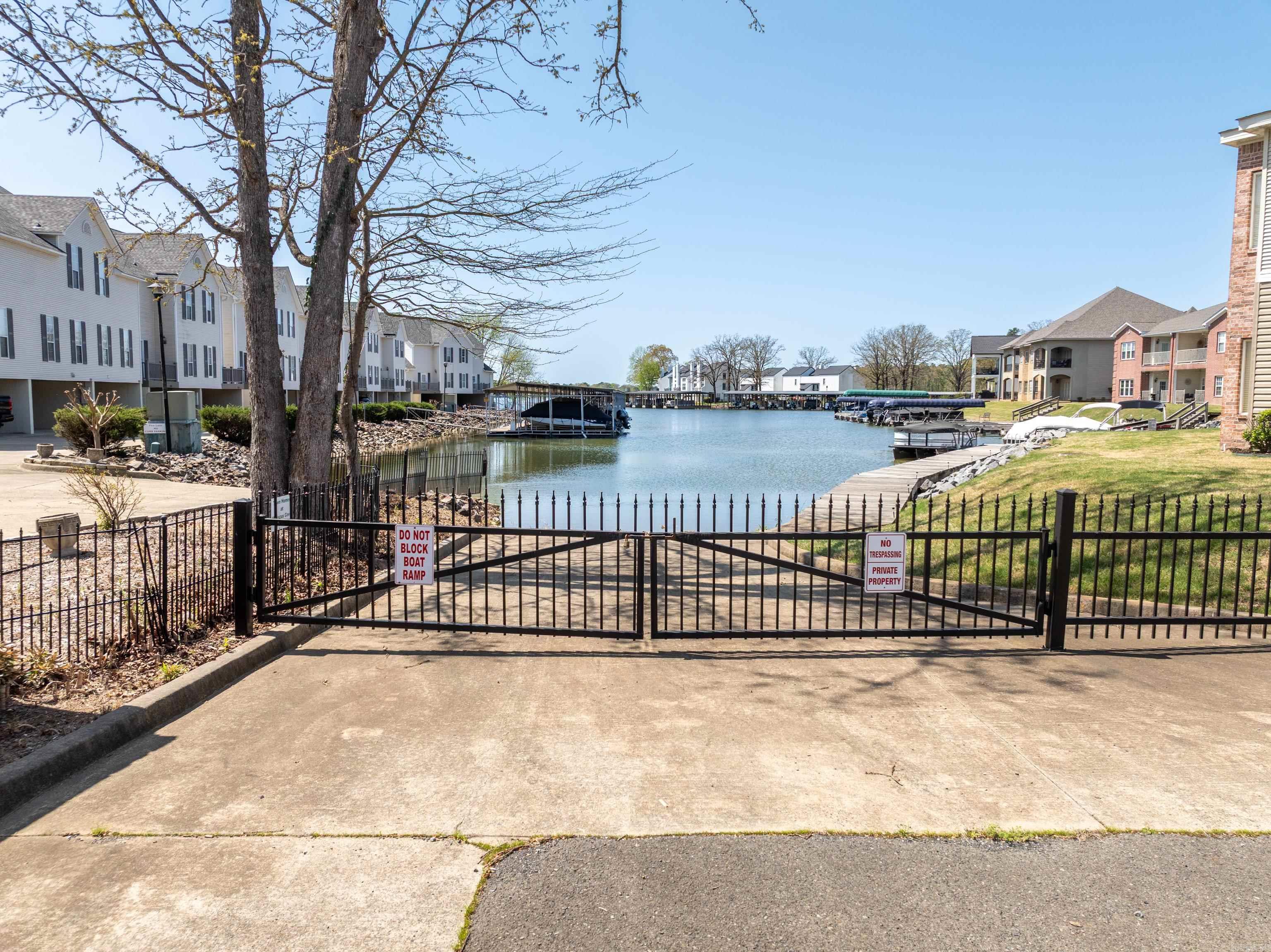 BAYSHORE COVE HPR PHASE IA - Residential
