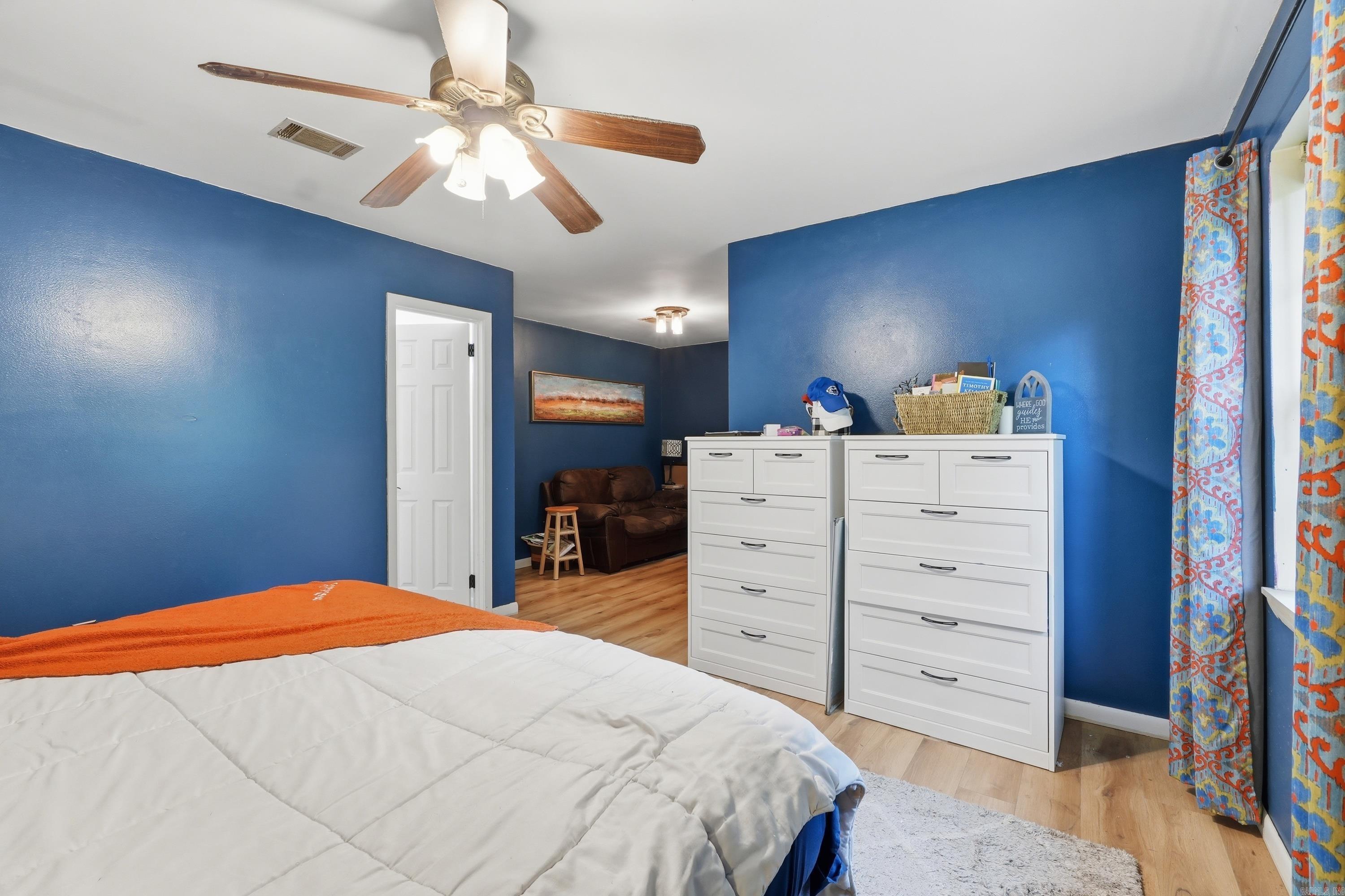 CREEKWOOD - Residential