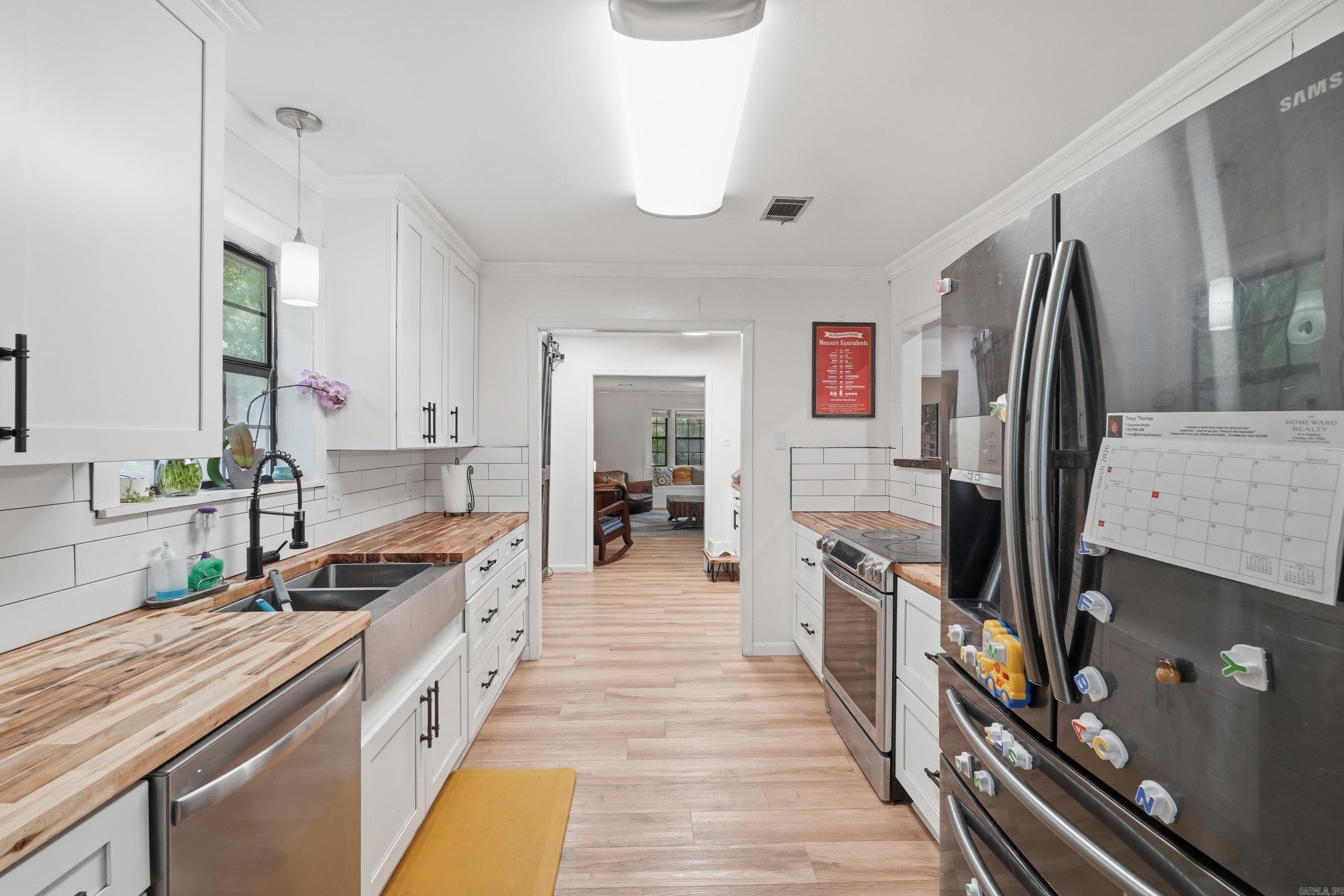 CREEKWOOD - Residential