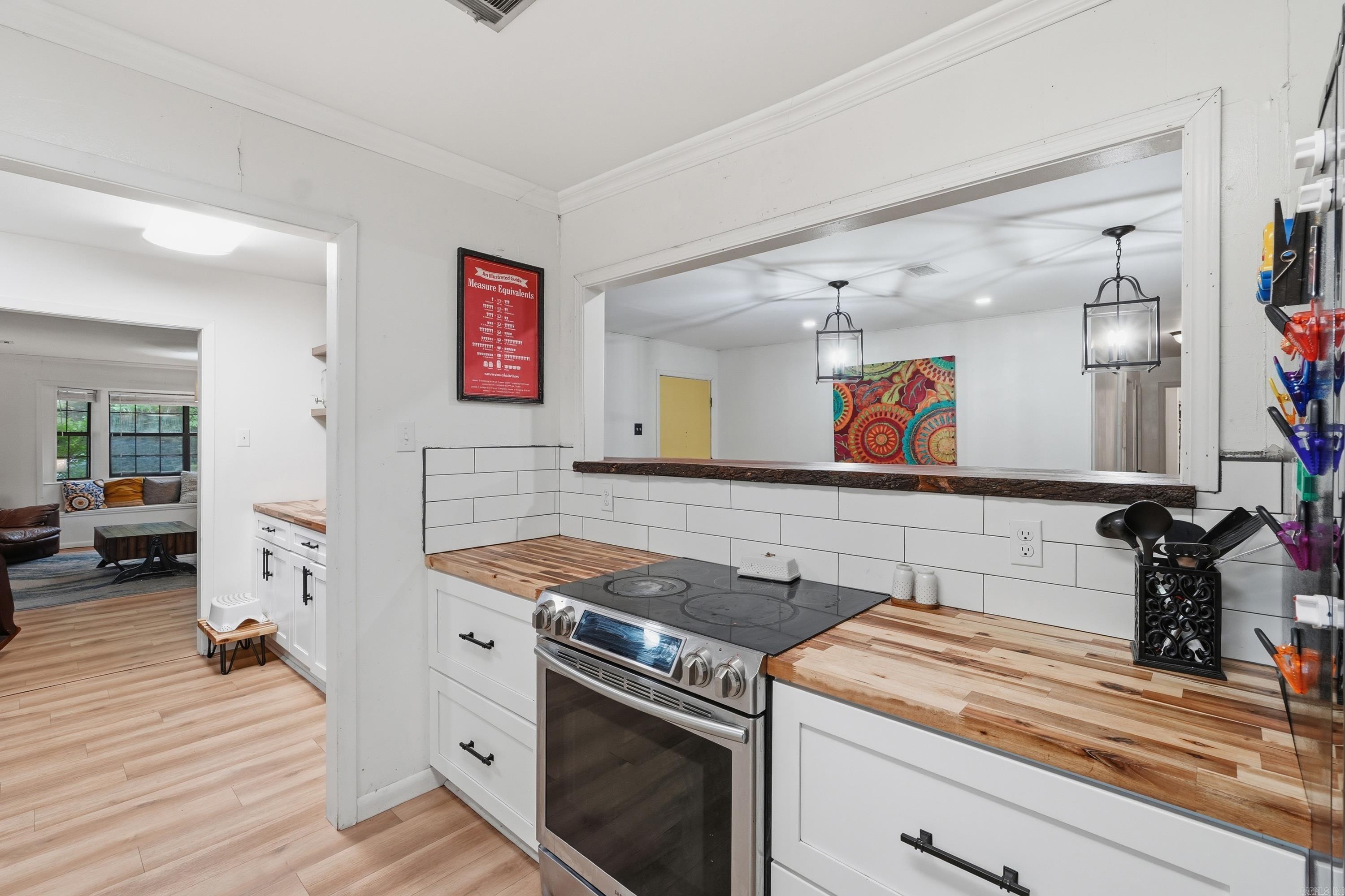 CREEKWOOD - Residential