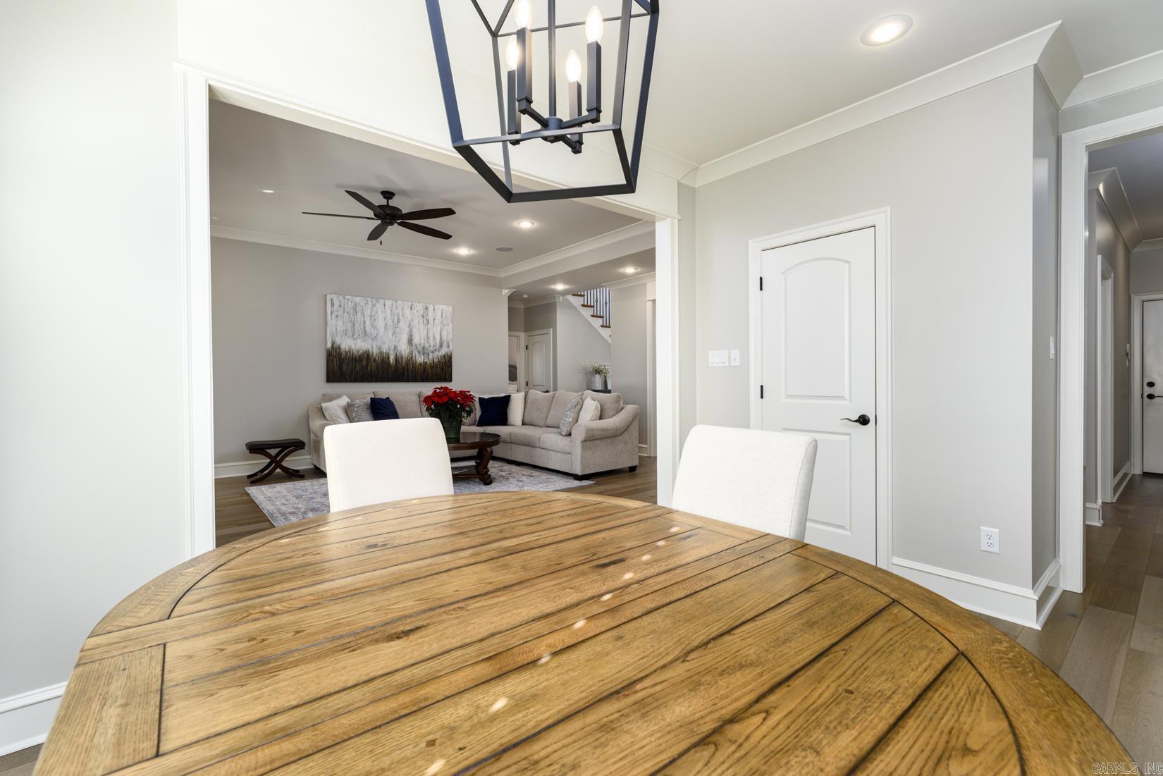 CHENAL VALLEY EPERNAY PLACE - Residential