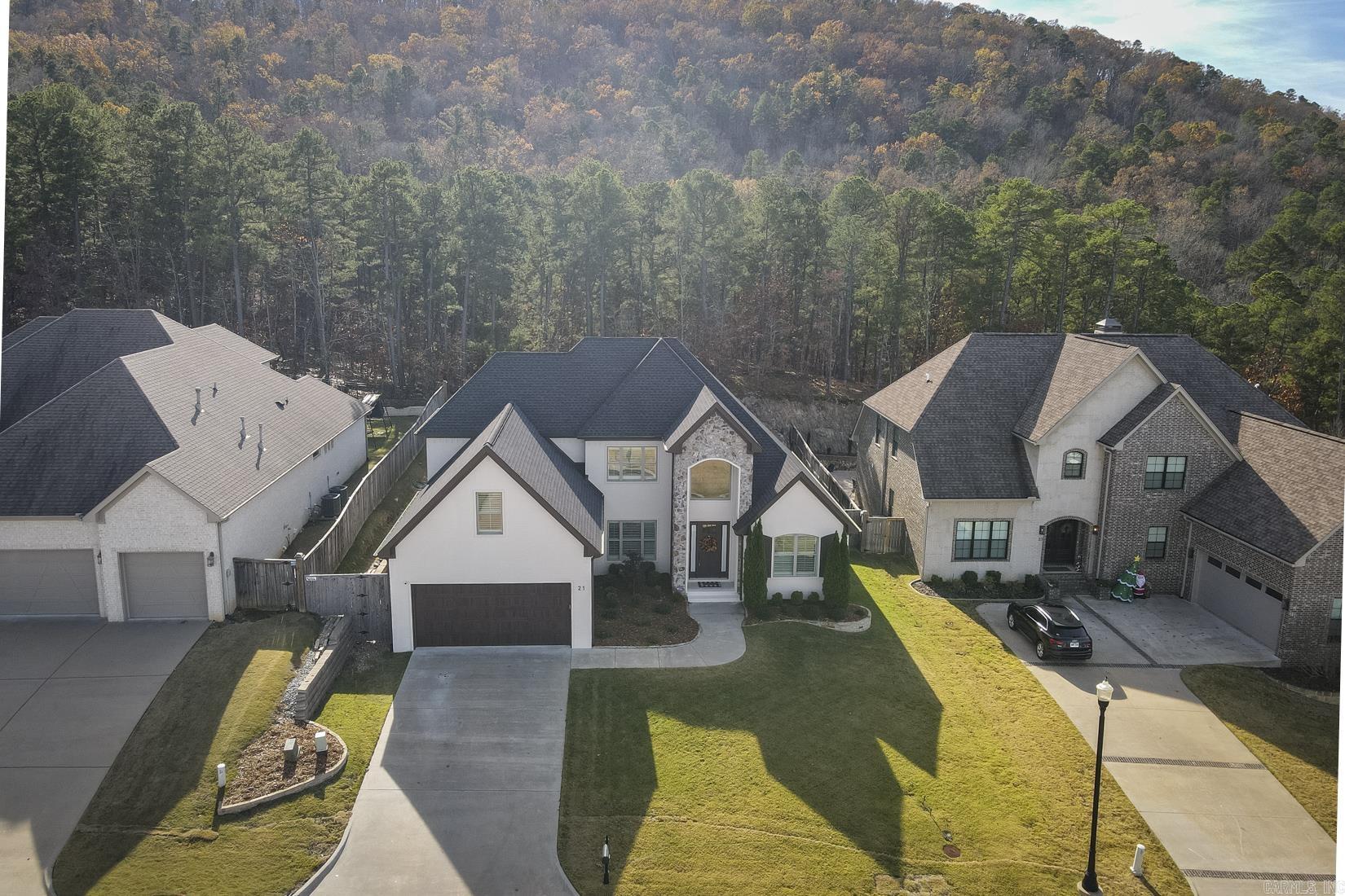 CHENAL VALLEY EPERNAY PLACE - Residential