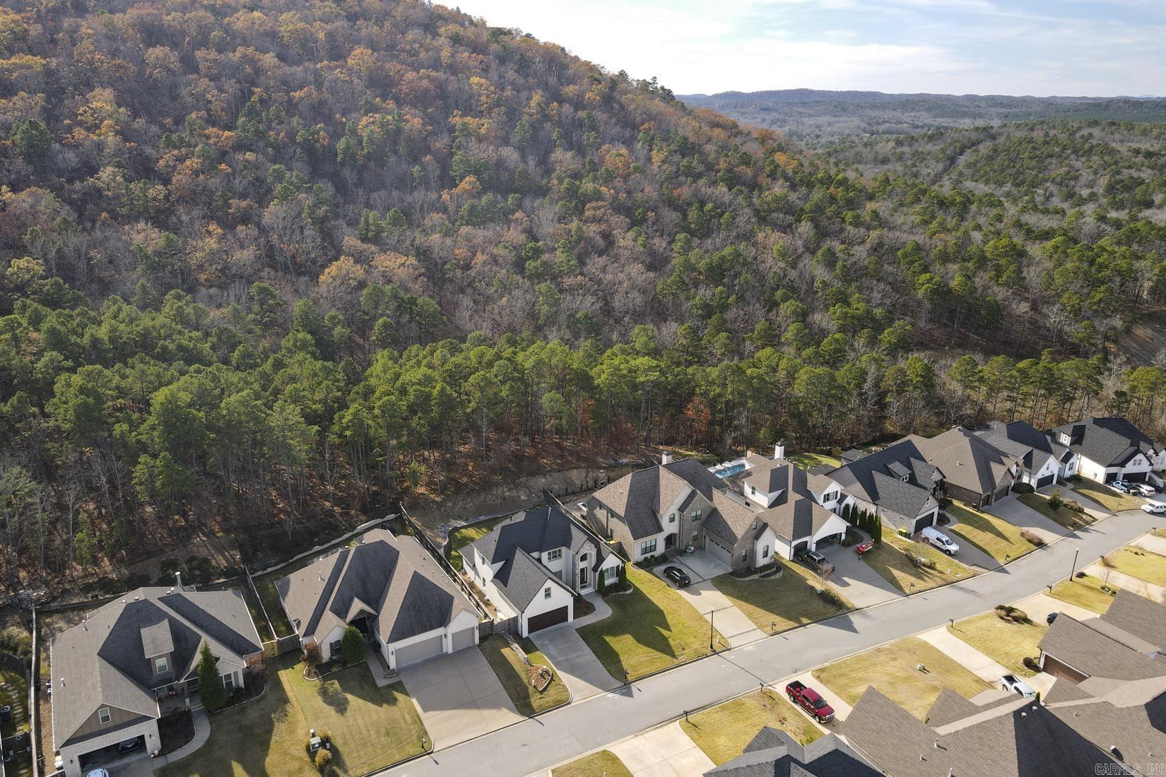 CHENAL VALLEY EPERNAY PLACE - Residential