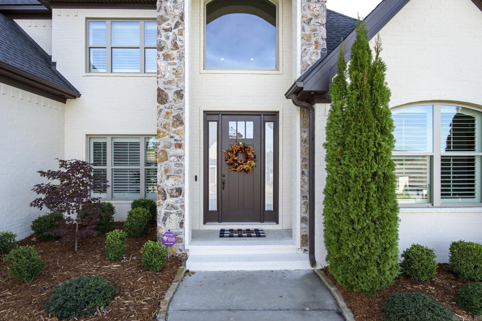 CHENAL VALLEY EPERNAY PLACE - Residential