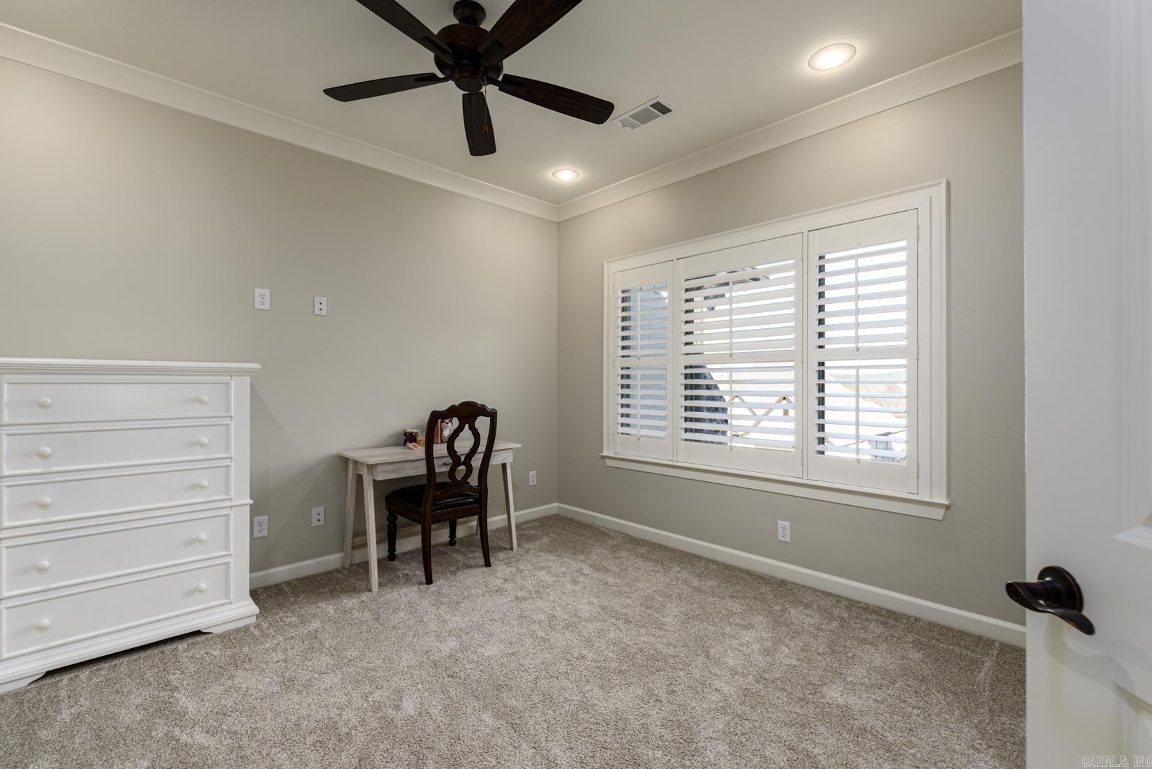 CHENAL VALLEY EPERNAY PLACE - Residential