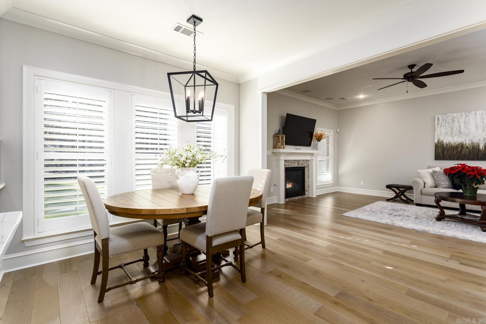 CHENAL VALLEY EPERNAY PLACE - Residential